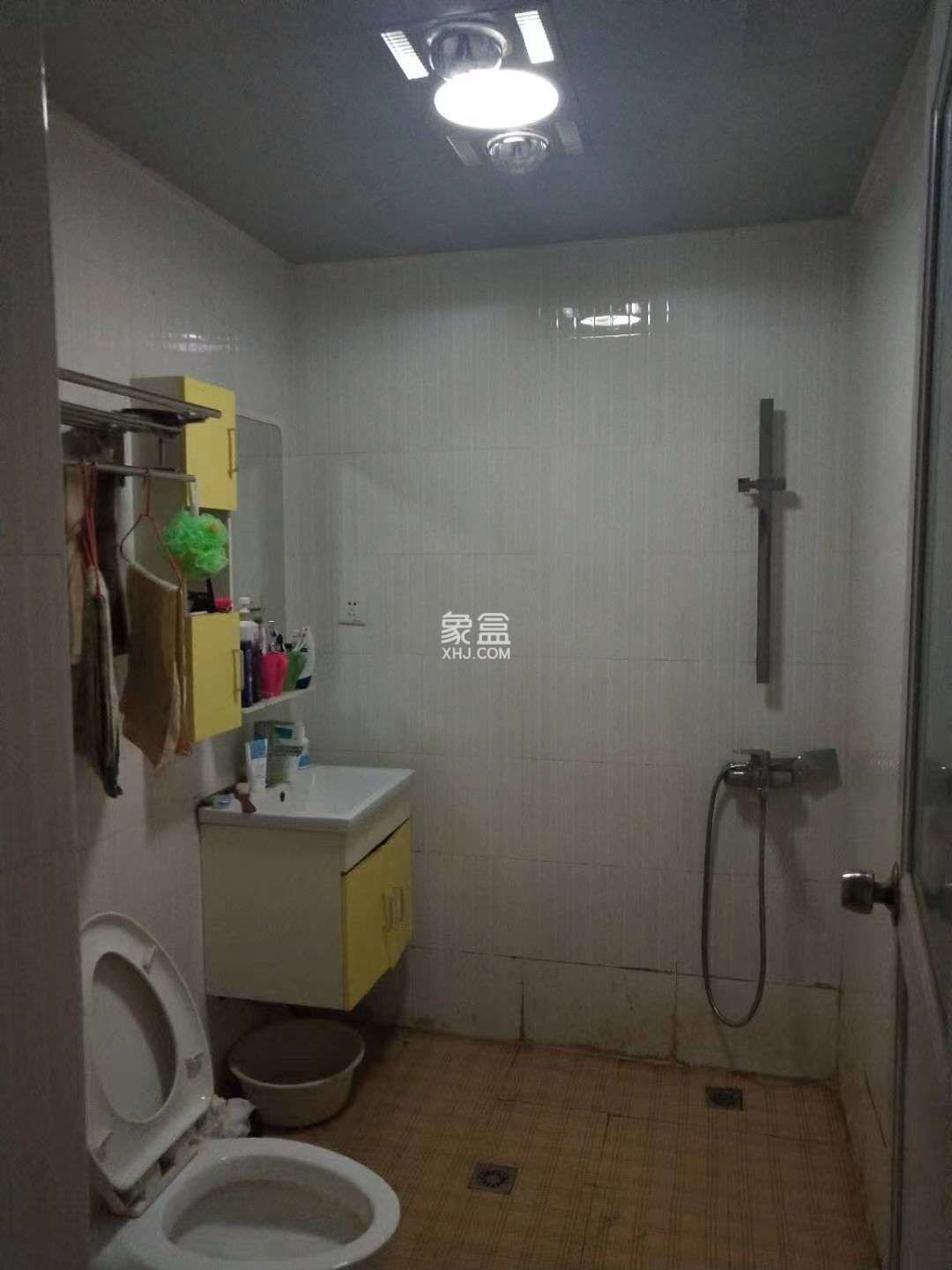 金虹中环一号(金虹大厦) 1室1厅1卫 1600.00元/月 金虹中环一号(金虹大厦) 1室1厅1卫 1600.00元/月小区图