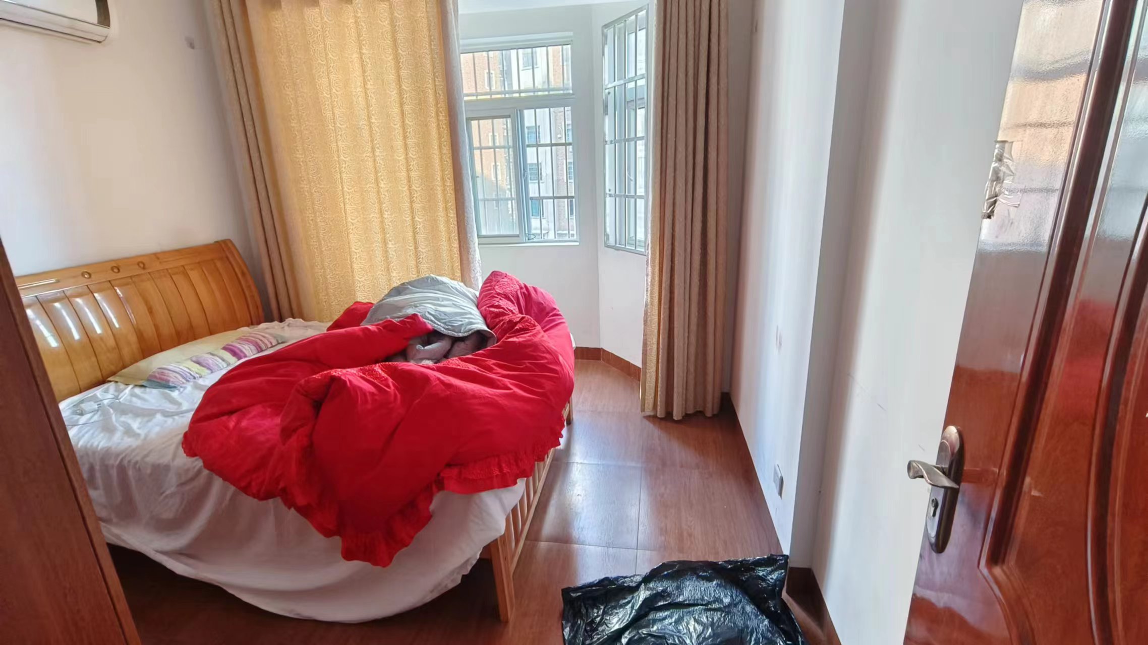 香博堡 3室2厅1卫 40.0万 香博堡 3室2厅1卫 40.0万室内图