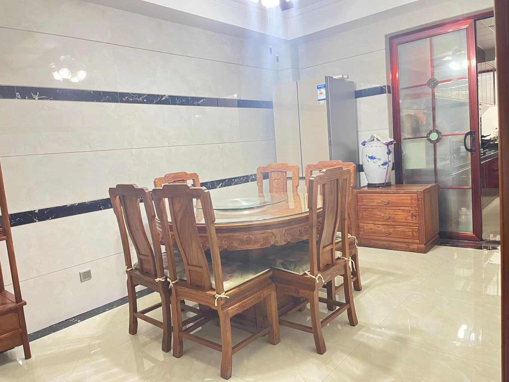 金色荷塘 4室2厅2卫 140.0万 金色荷塘 4室2厅2卫 140.0万室内图