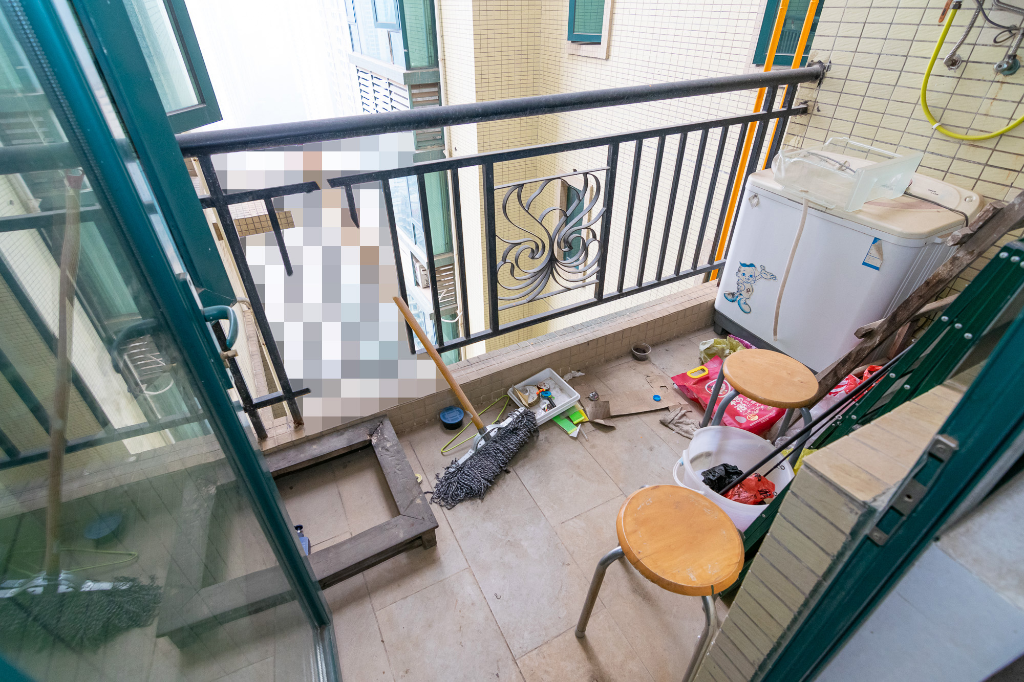 恒大名都 4室2厅1卫 105.00万 恒大名都 4室2厅1卫 105.00万阳台