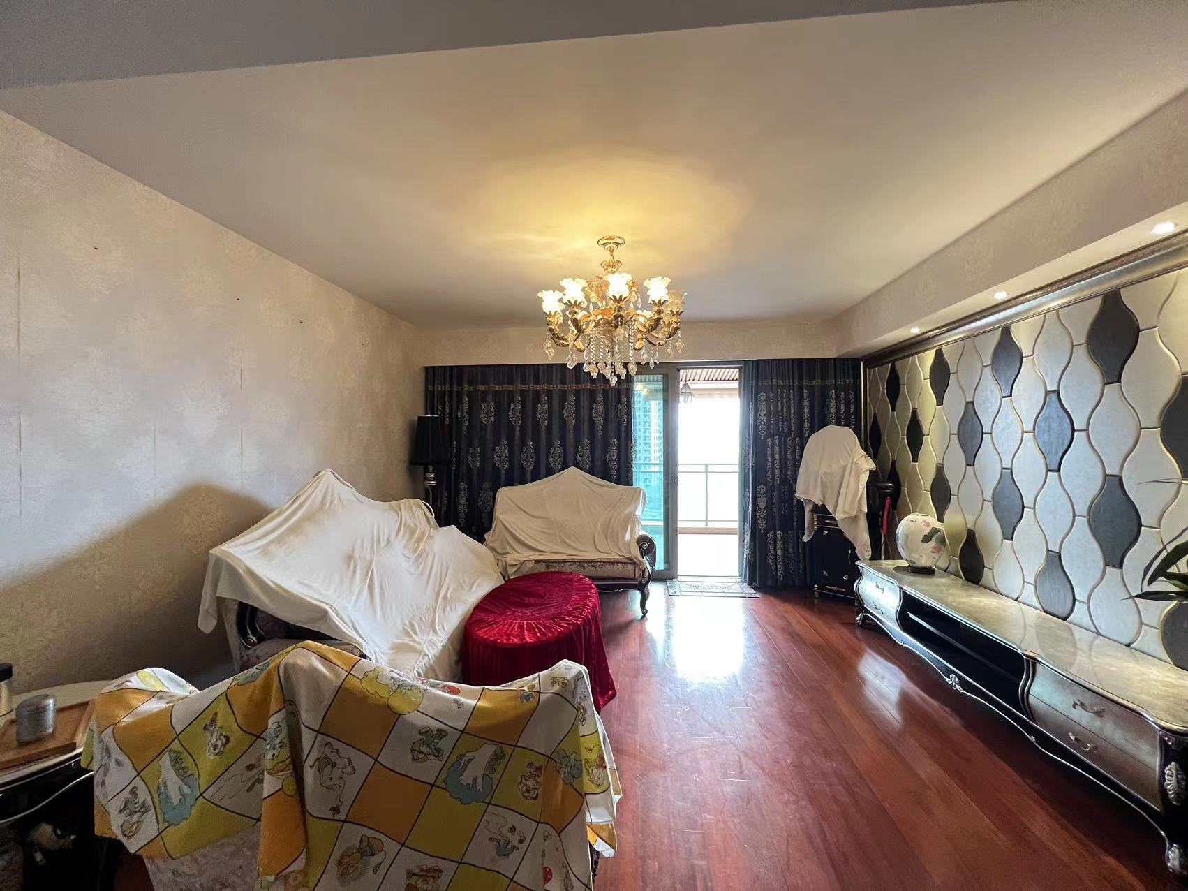 晋合湘水湾一期 4室2厅2卫 180.00万 晋合湘水湾一期 4室2厅2卫 180.00万室内图