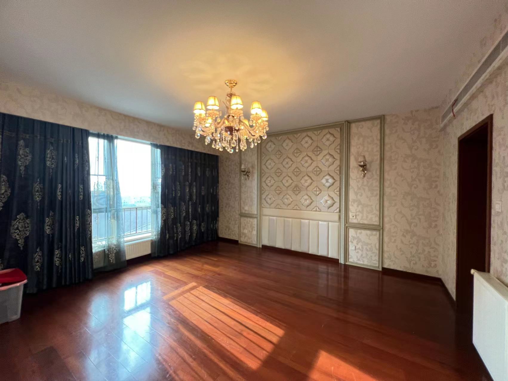 晋合湘水湾一期 4室2厅2卫 180.00万 晋合湘水湾一期 4室2厅2卫 180.00万室内图