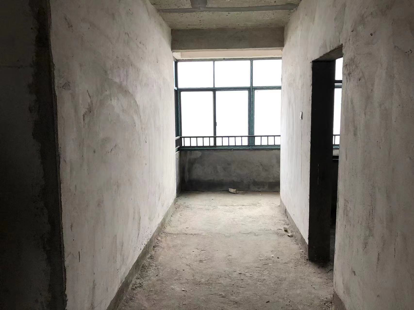 港岳豪庭  3室2厅2卫   79.00万室内图