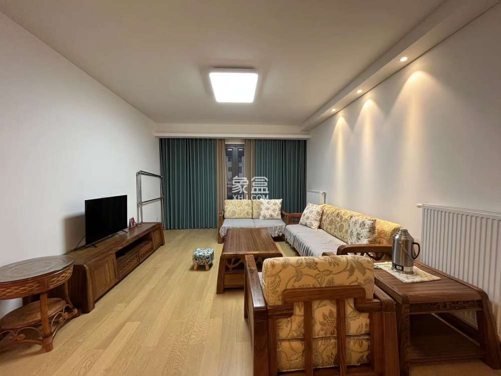 晋合湘水湾四期  3室2厅2卫   150.00万