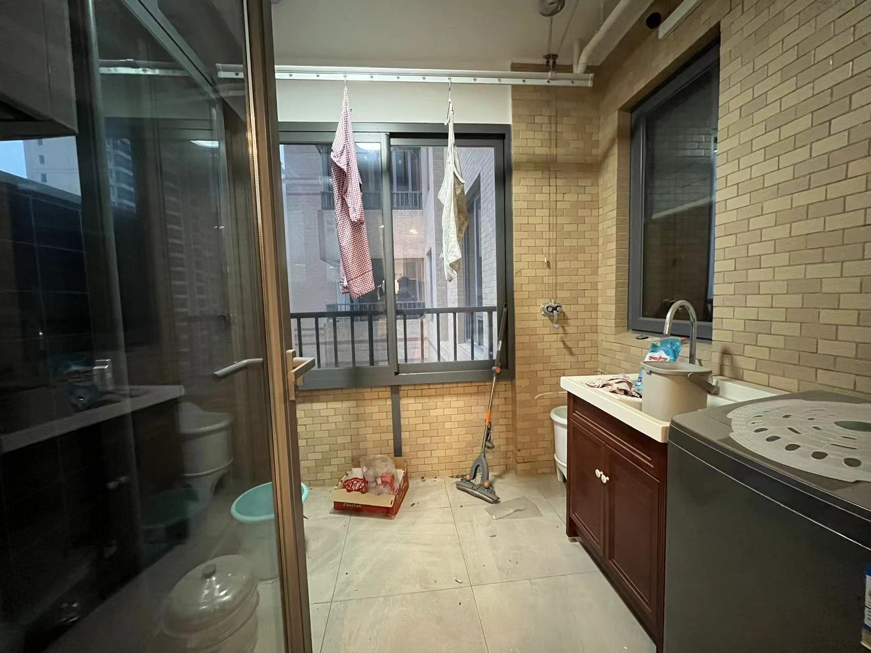 晋合湘水湾四期 3室2厅2卫 150.0万 晋合湘水湾四期 3室2厅2卫 150.0万室内图