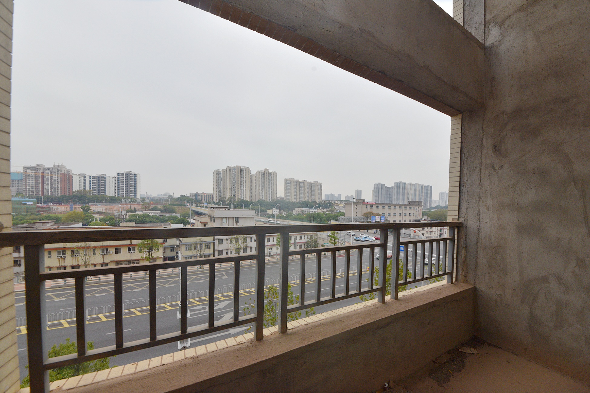 都市兰亭  2室1厅1卫   66.80万阳台