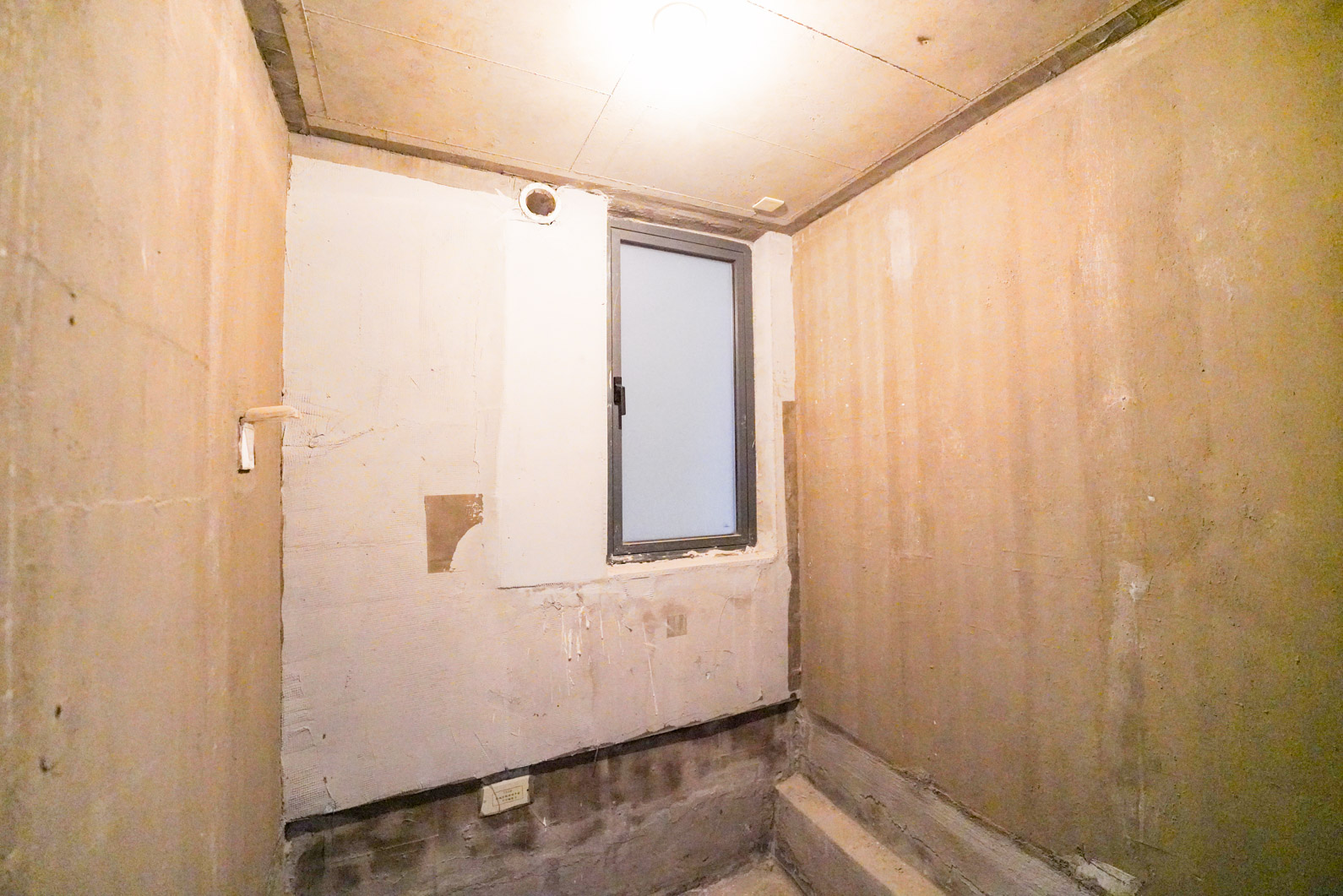 建发中央悦府  4室2厅2卫   185.00万卫生间