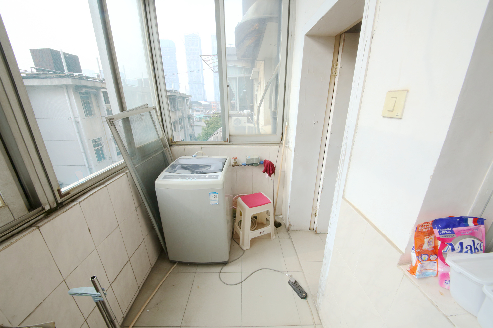 长沙师范教职工宿舍  3室2厅1卫   54.00万阳台
