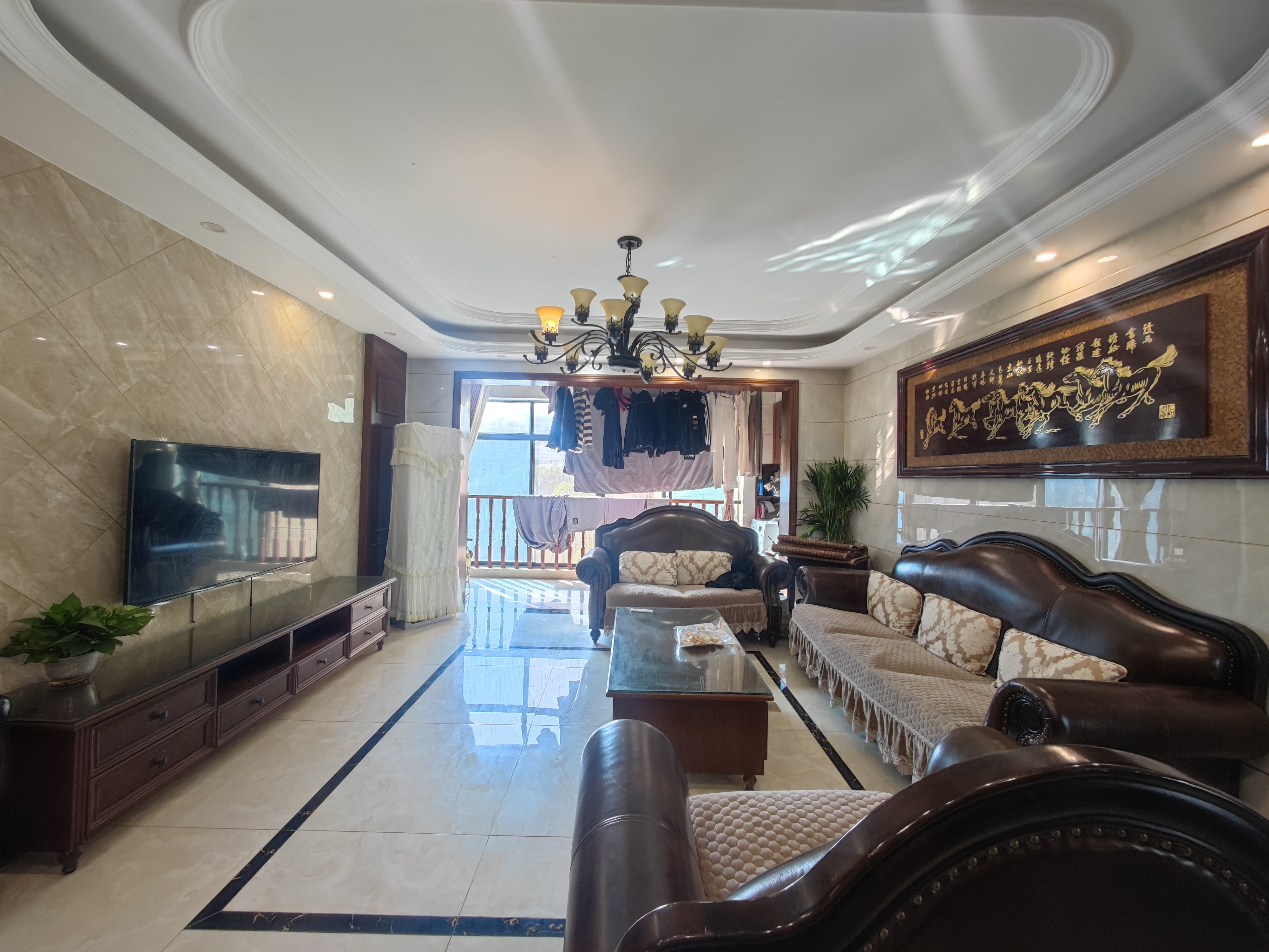 金碧花园 0室0厅0卫 130.00万 金碧花园 0室0厅0卫 130.00万室内图