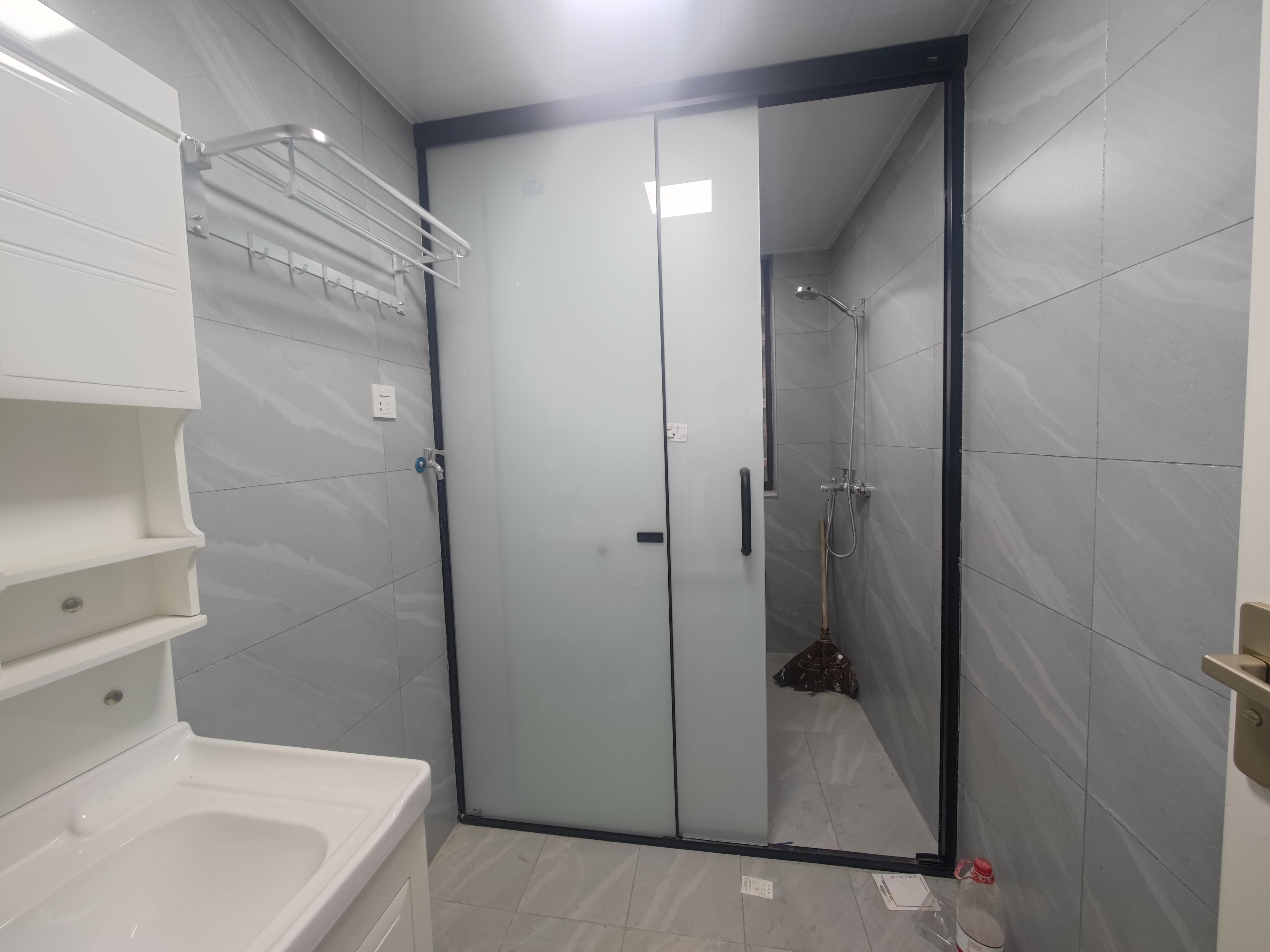 翡翠公园(北大资源) 3室2厅2卫 90.0万 翡翠公园(北大资源) 3室2厅2卫 90.0万室内图