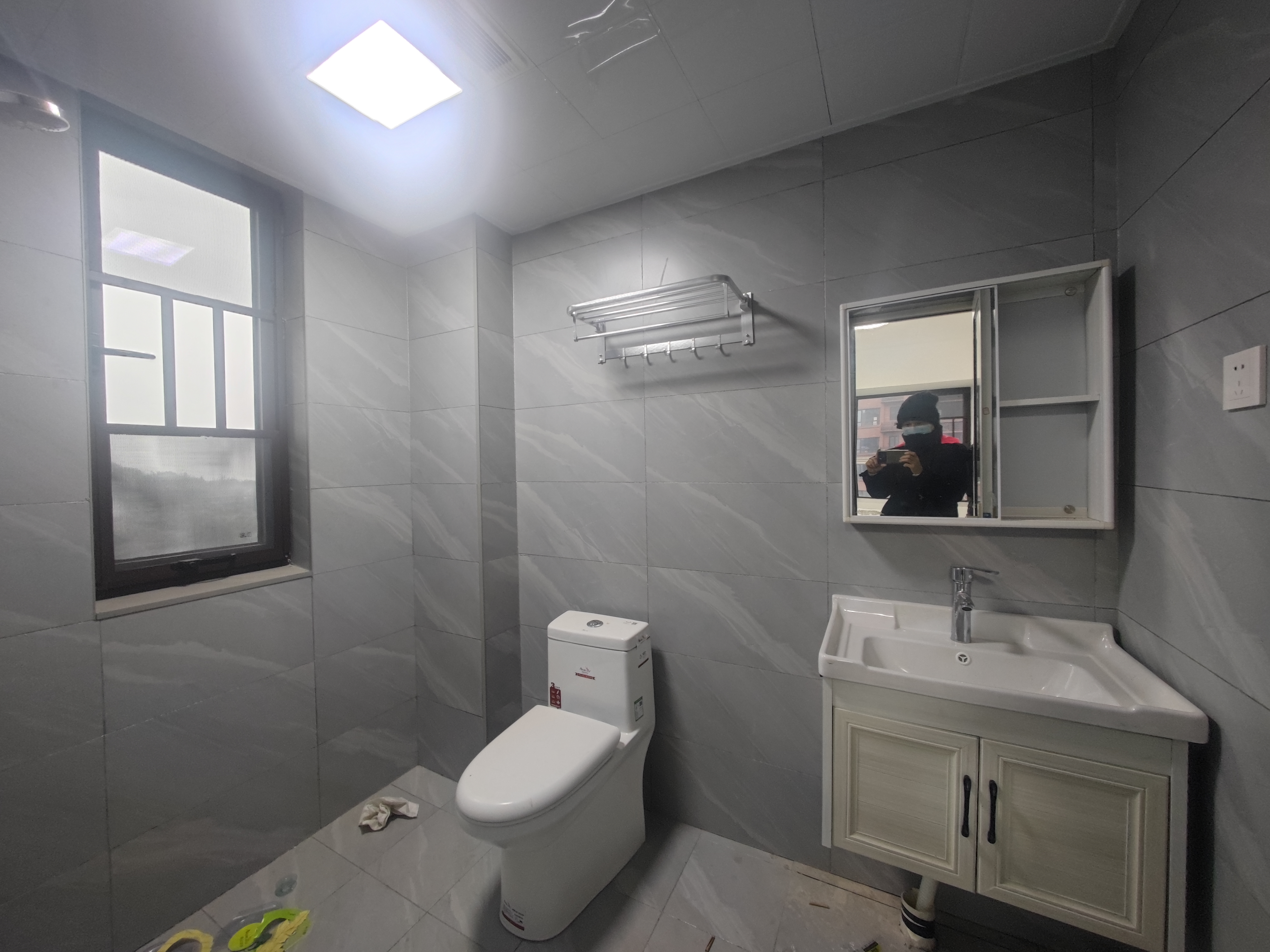 翡翠公园(北大资源) 3室2厅2卫 90.0万 翡翠公园(北大资源) 3室2厅2卫 90.0万室内图