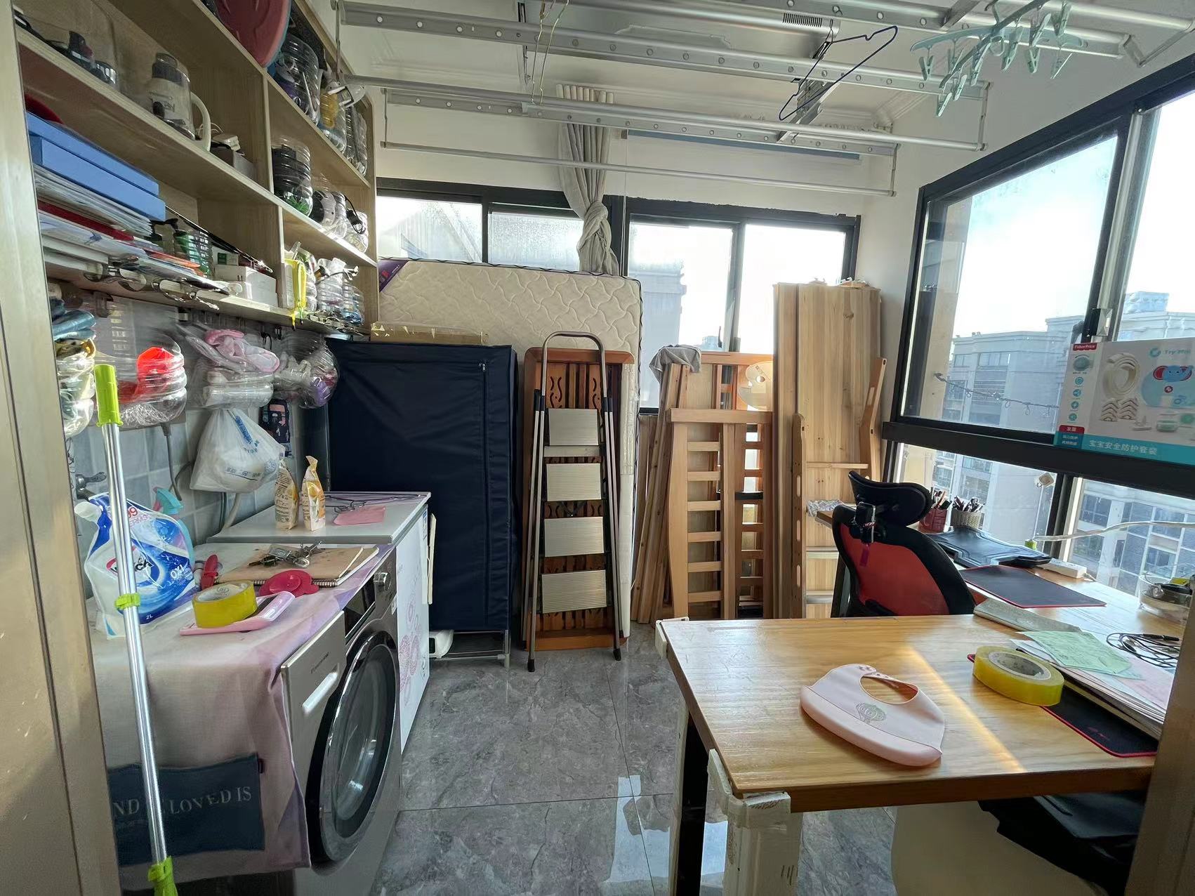 山水洲城华晨第一城 3室2厅2卫 62.00万 山水洲城华晨第一城 3室2厅2卫 62.00万室内图