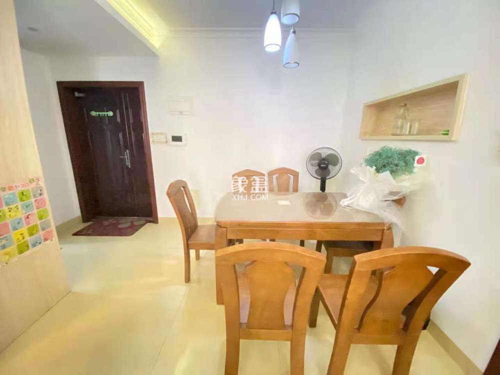 新桂广场 2室2厅1卫 56.8万 新桂广场 2室2厅1卫 56.8万室内图