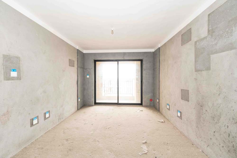 保利城（中航城国际社区、郡原美村）  3室2厅2卫    65.0万