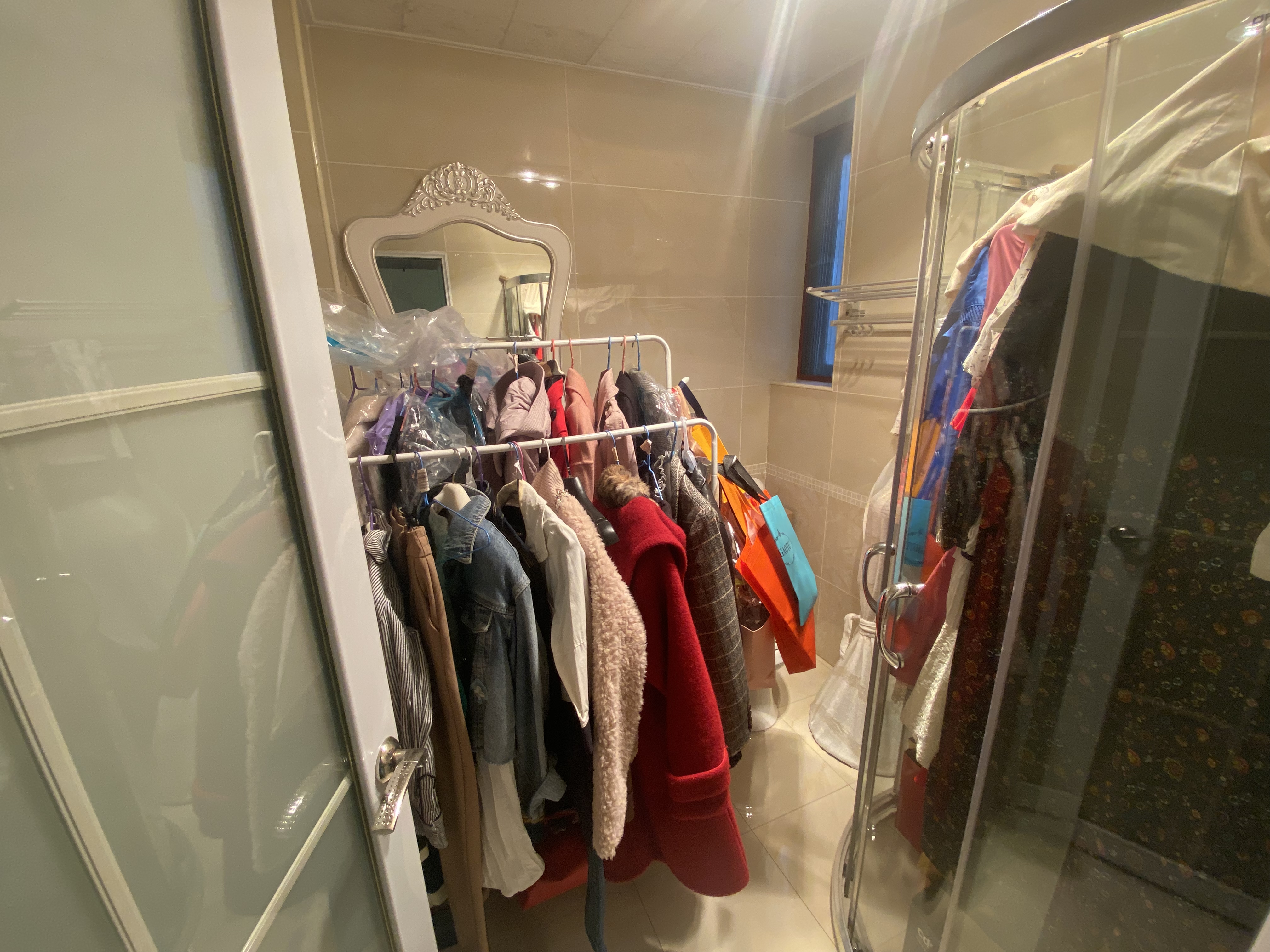 金色荷塘 3室2厅2卫 110.0万 金色荷塘 3室2厅2卫 110.0万室内图