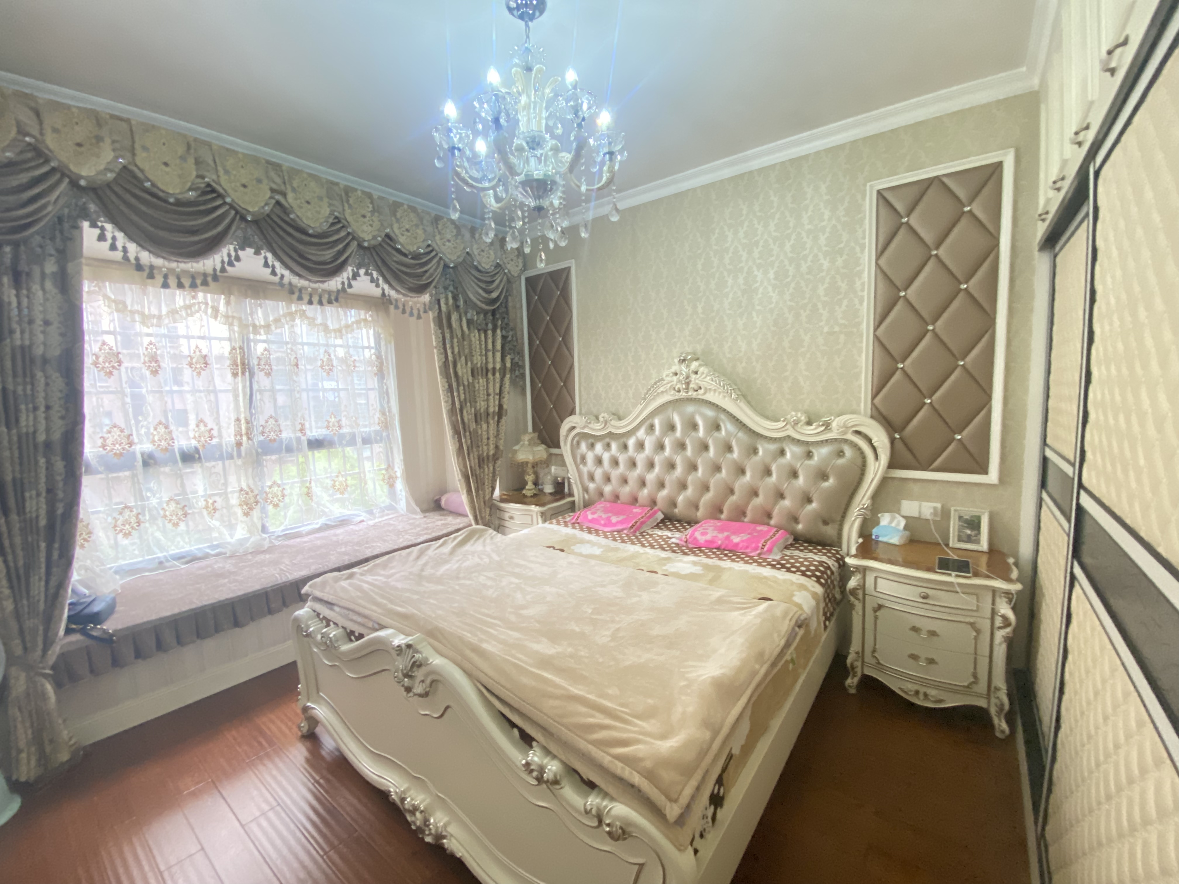 金色荷塘 3室2厅2卫 110.0万 金色荷塘 3室2厅2卫 110.0万室内图