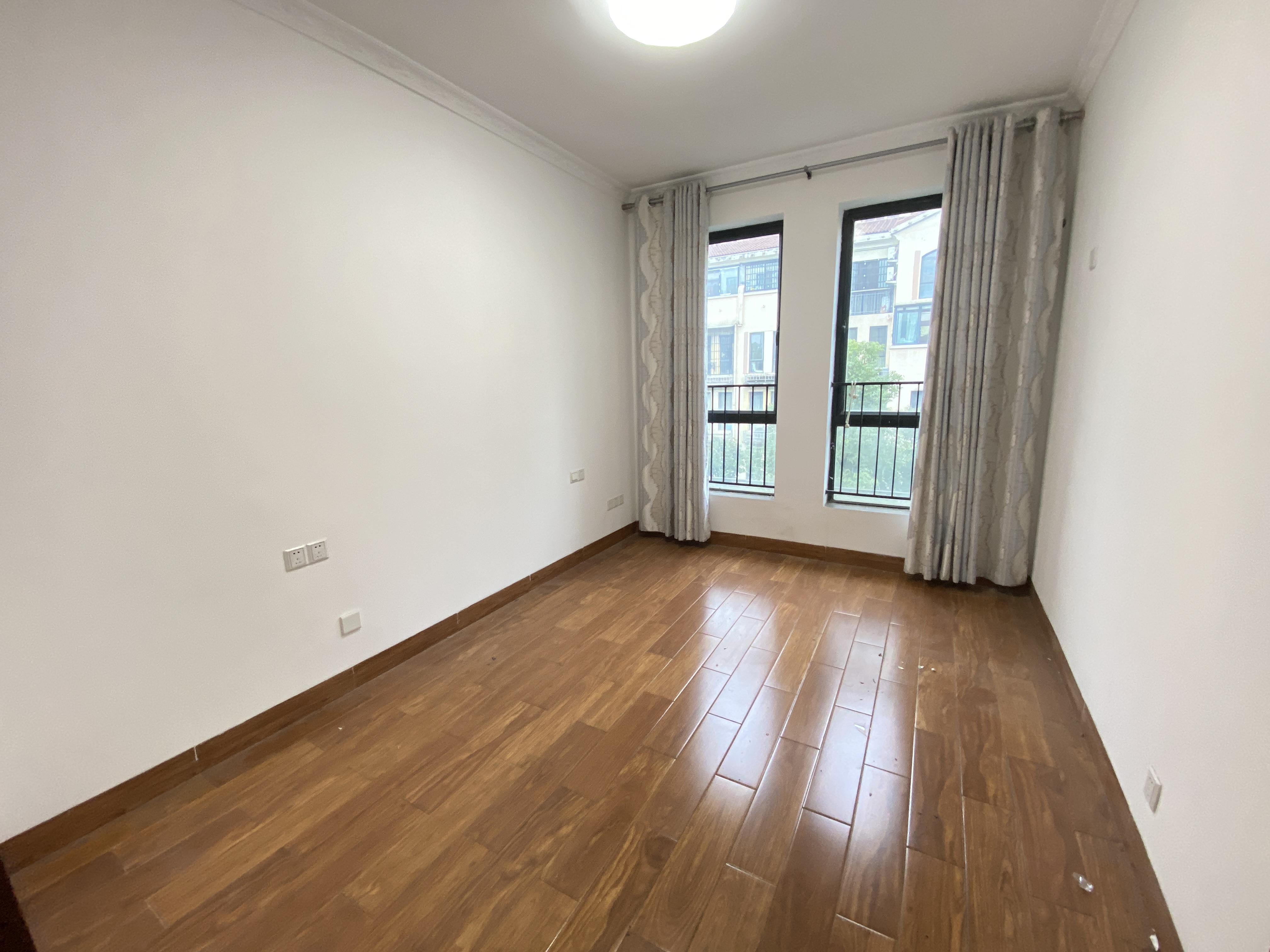 三一歌雅郡 3室2厅1卫 75.0万 三一歌雅郡 3室2厅1卫 75.0万室内图