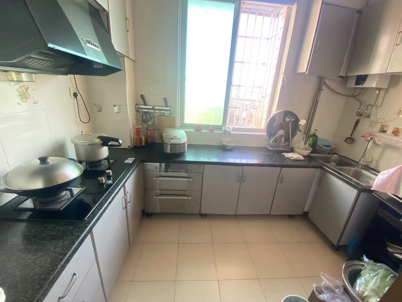 东城家园一期 3室2厅1卫 43.8万 东城家园一期 3室2厅1卫 43.8万室内图