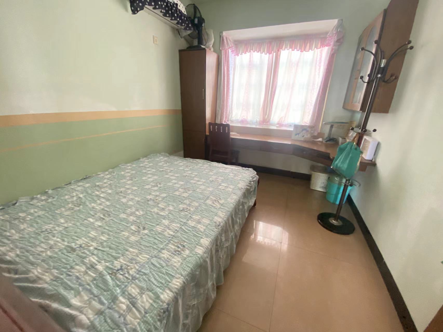 东城家园一期 3室2厅1卫 43.8万 东城家园一期 3室2厅1卫 43.8万室内图