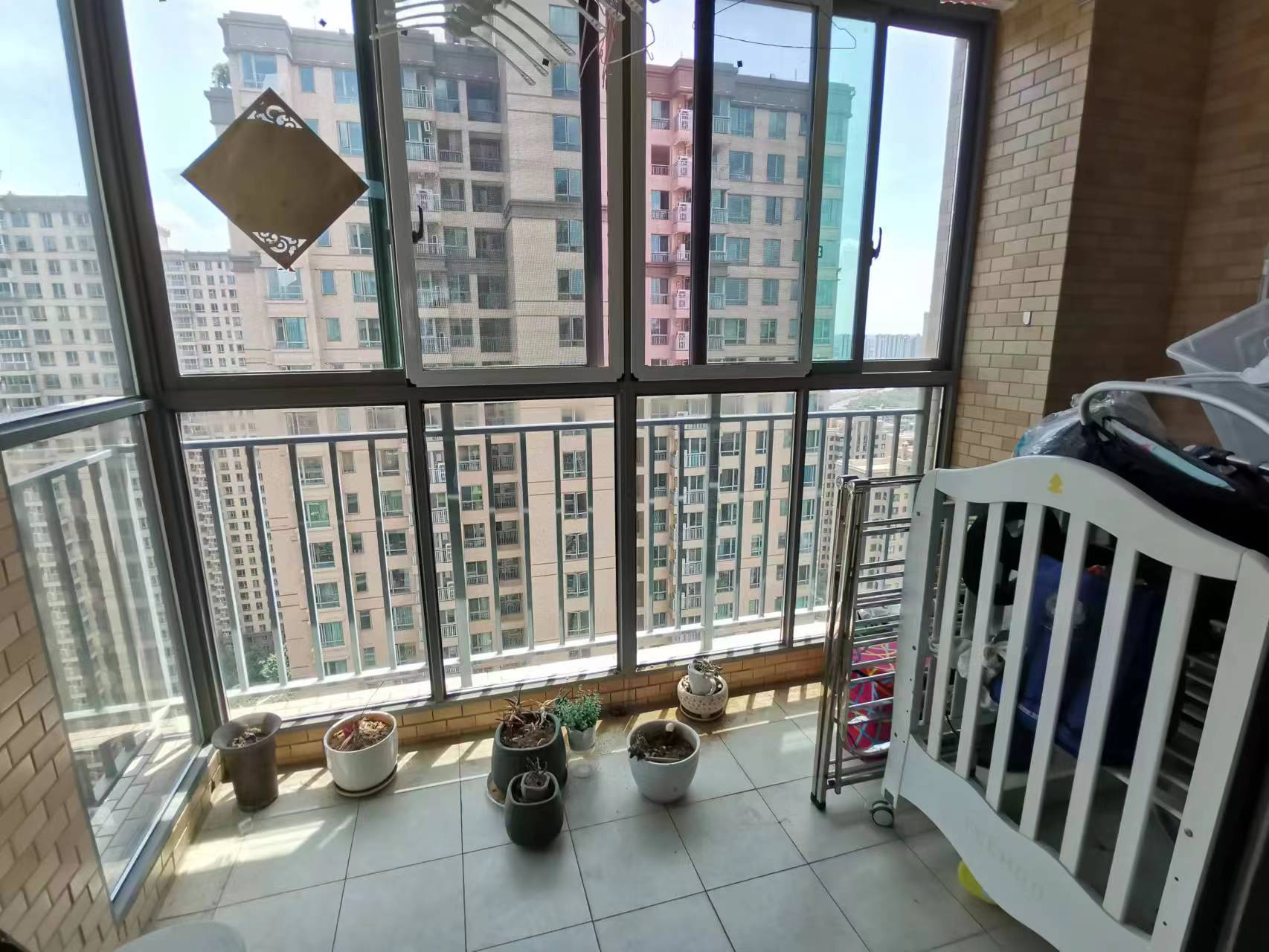 晋合湘水湾三期 2室2厅1卫 80.0万 晋合湘水湾三期 2室2厅1卫 80.0万室内图