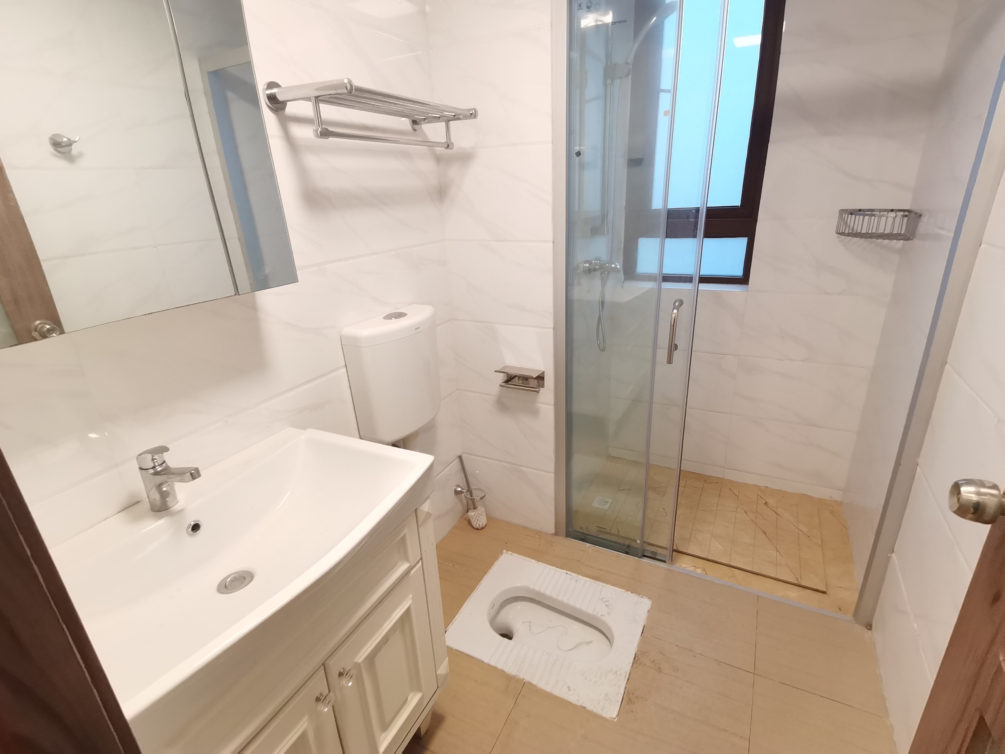 碧桂园麓府 4室2厅2卫 85.00万 碧桂园麓府 4室2厅2卫 85.00万室内图