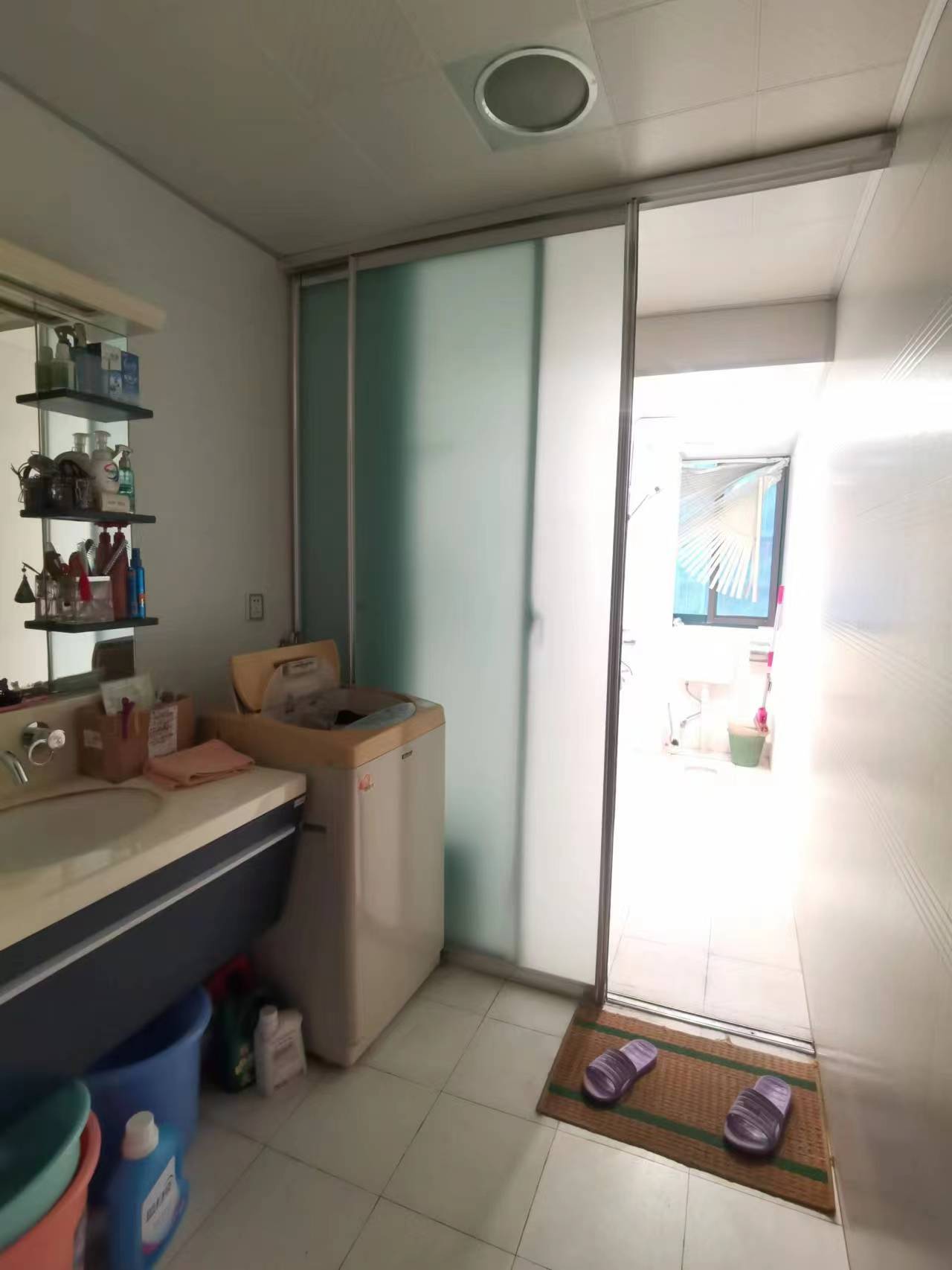 百合嘉园  3室2厅2卫    55.0万 百合嘉园  3室2厅2卫    55.0万室内图