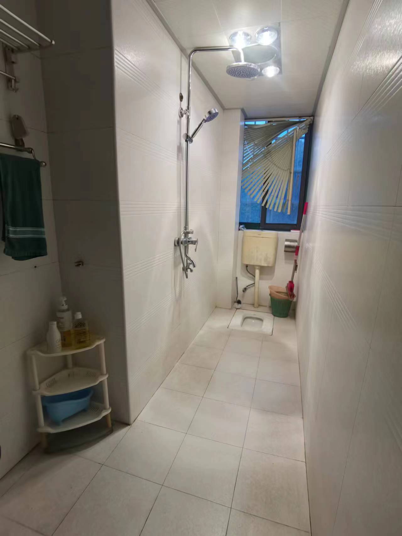 百合嘉园  3室2厅2卫    55.0万 百合嘉园  3室2厅2卫    55.0万室内图