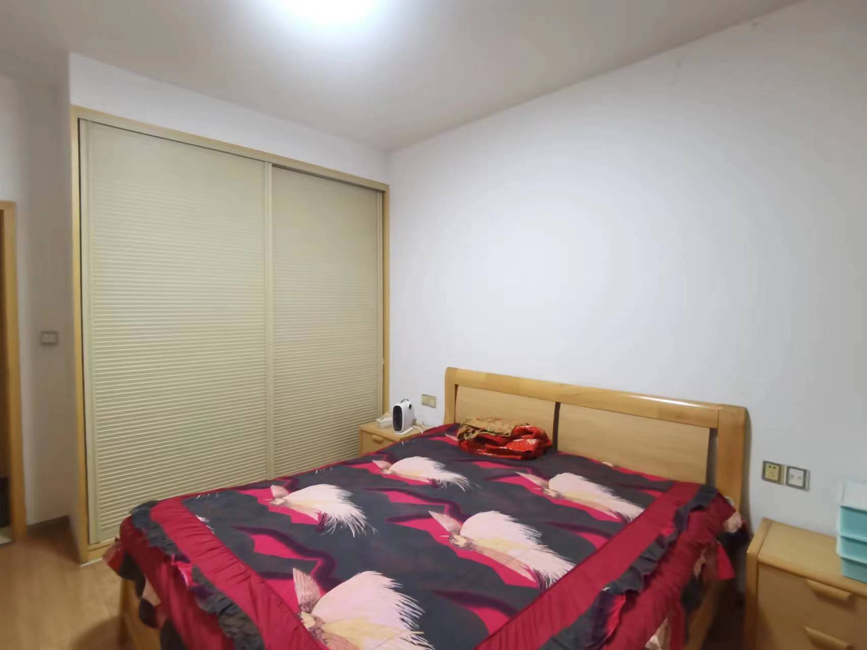 百合嘉园  3室2厅2卫    55.0万 百合嘉园  3室2厅2卫    55.0万室内图