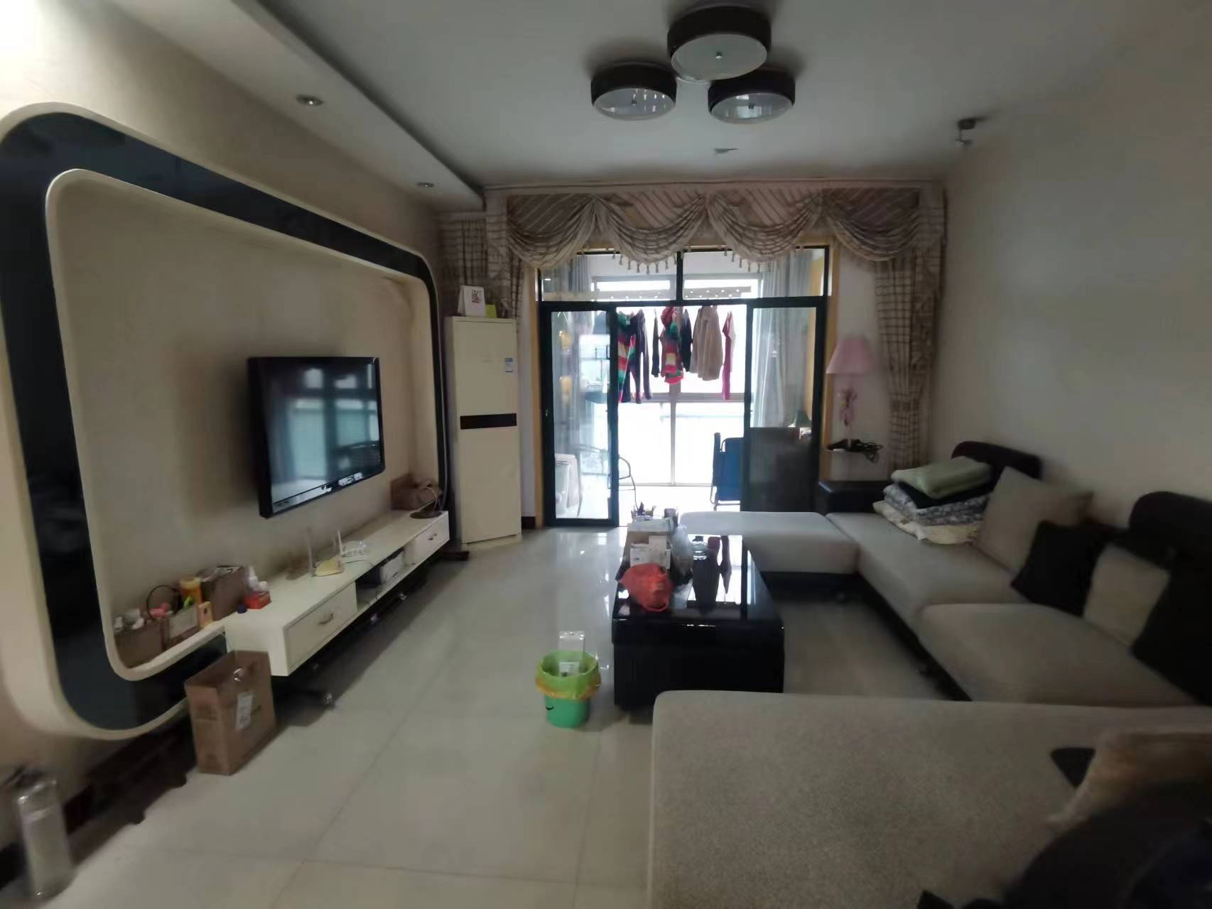 百合嘉园  3室2厅2卫    55.0万 百合嘉园  3室2厅2卫    55.0万室内图