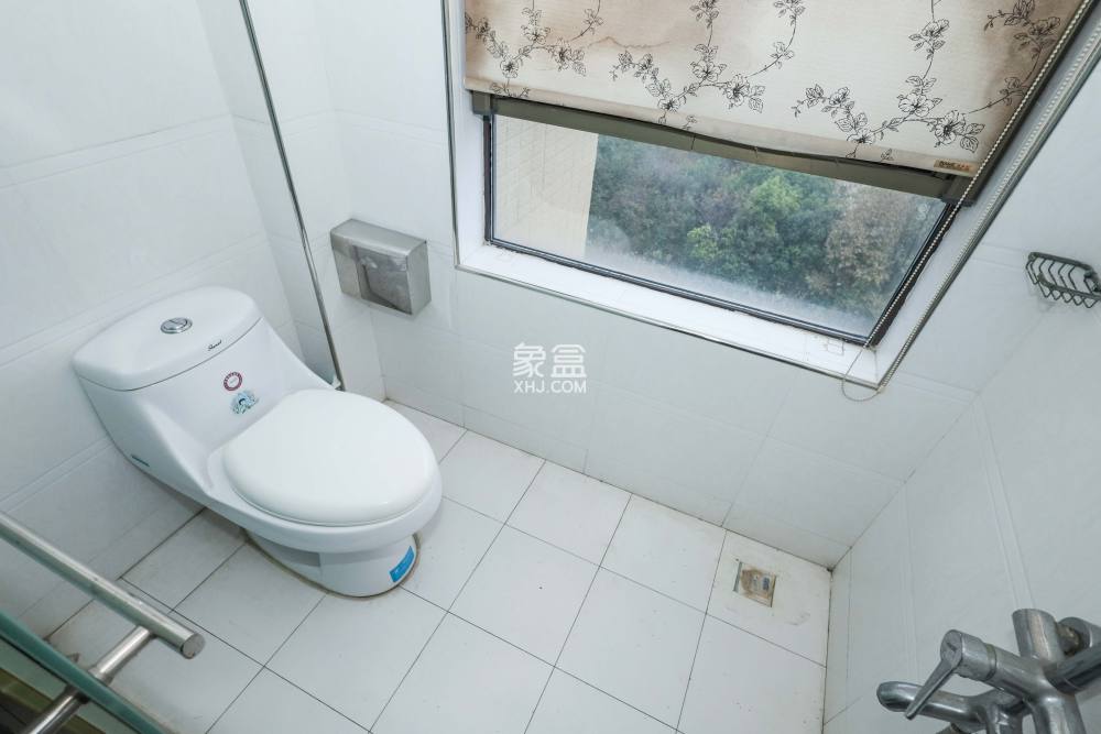 保利麓谷林語D區(qū)  4室2廳2衛(wèi)    112.0萬