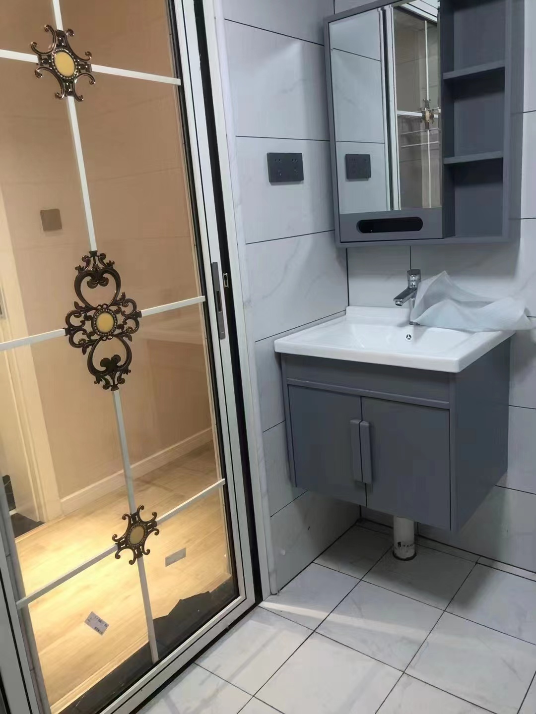 翡翠公园(北大资源) 3室2厅2卫 73.8万 翡翠公园(北大资源) 3室2厅2卫 73.8万室内图