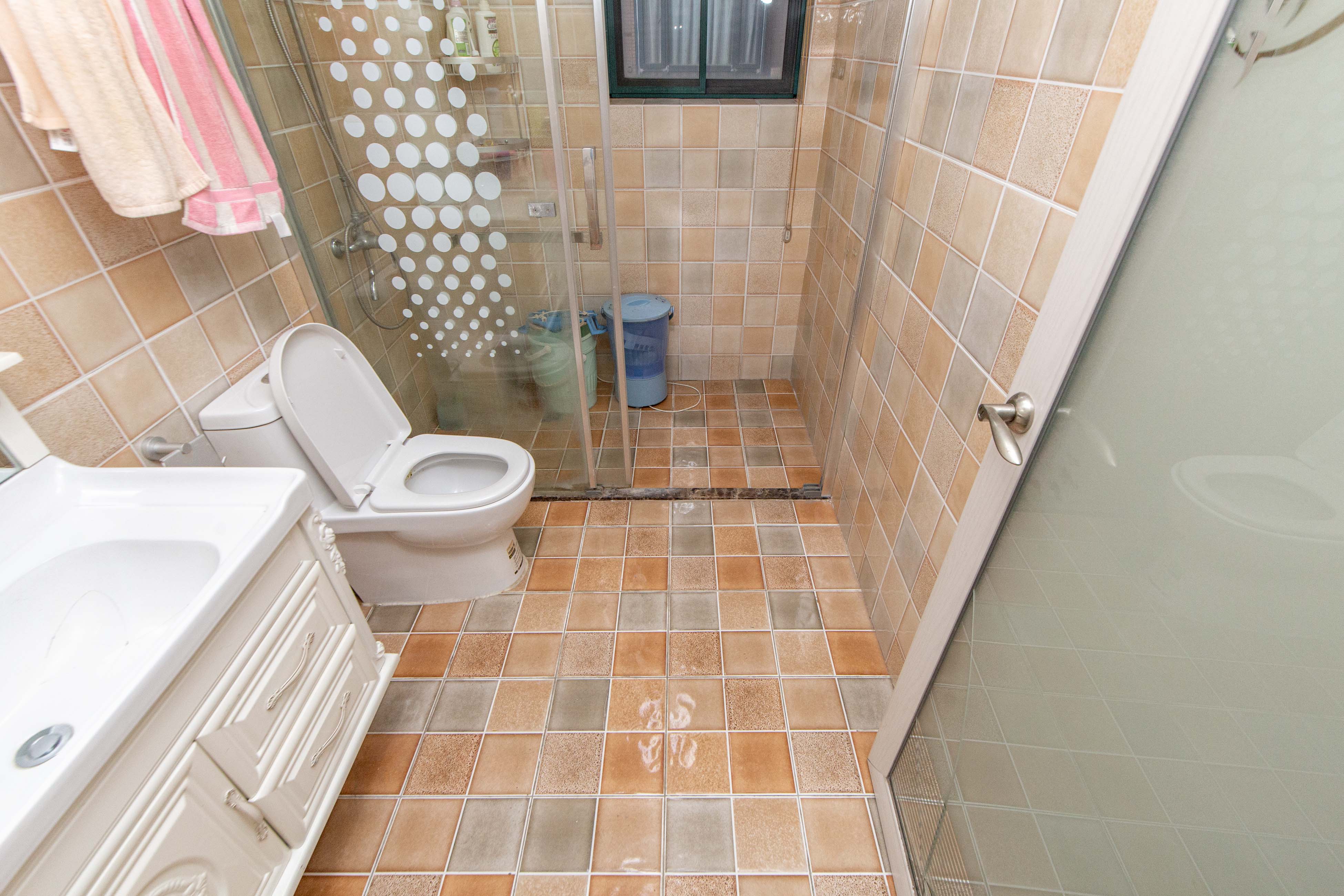 博远大厦(中南院科技综合大厦)  4室2厅2卫    169.0万卫生间