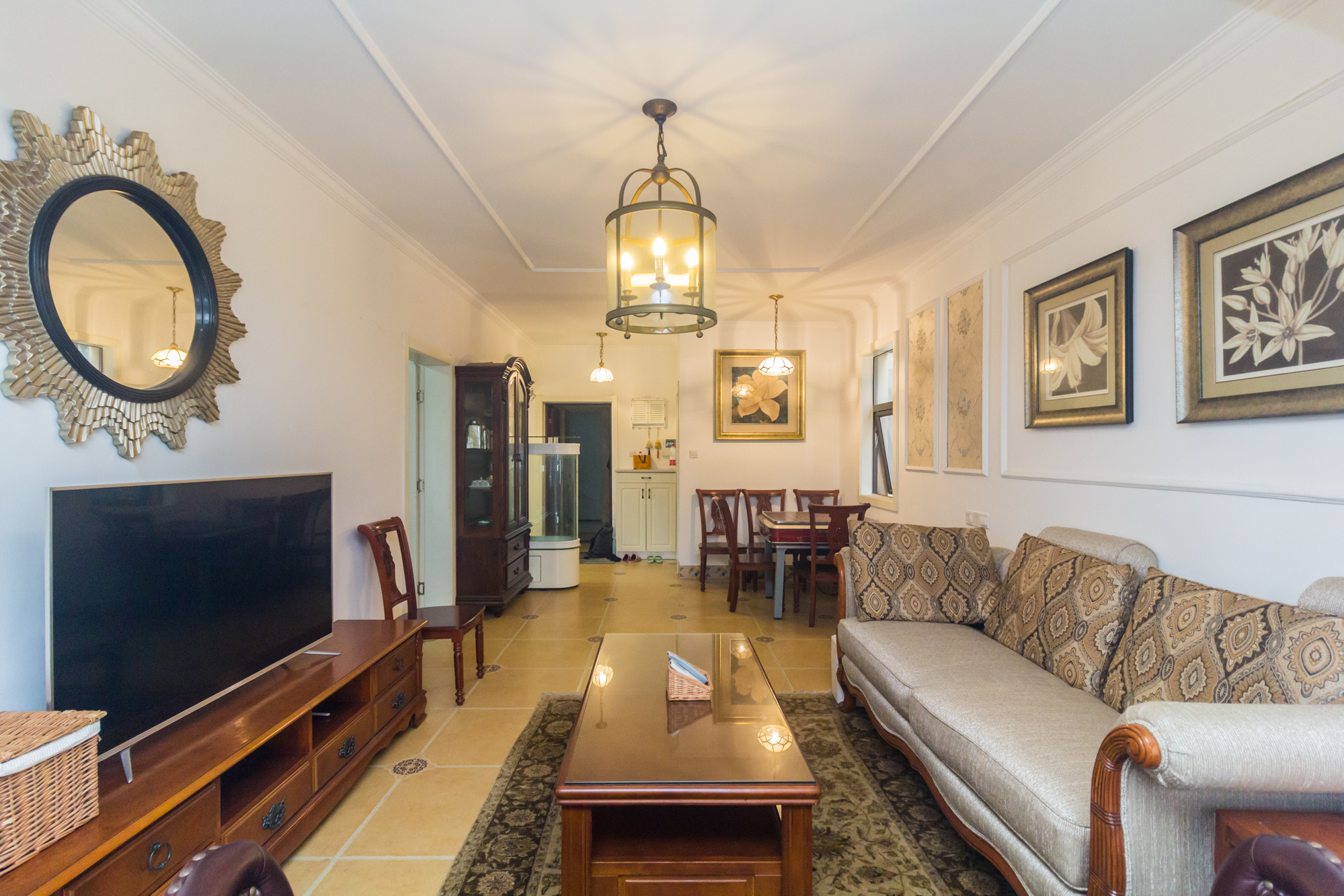 旭辉华庭 3室2厅1卫 50.80万 旭辉华庭 3室2厅1卫 50.80万客厅