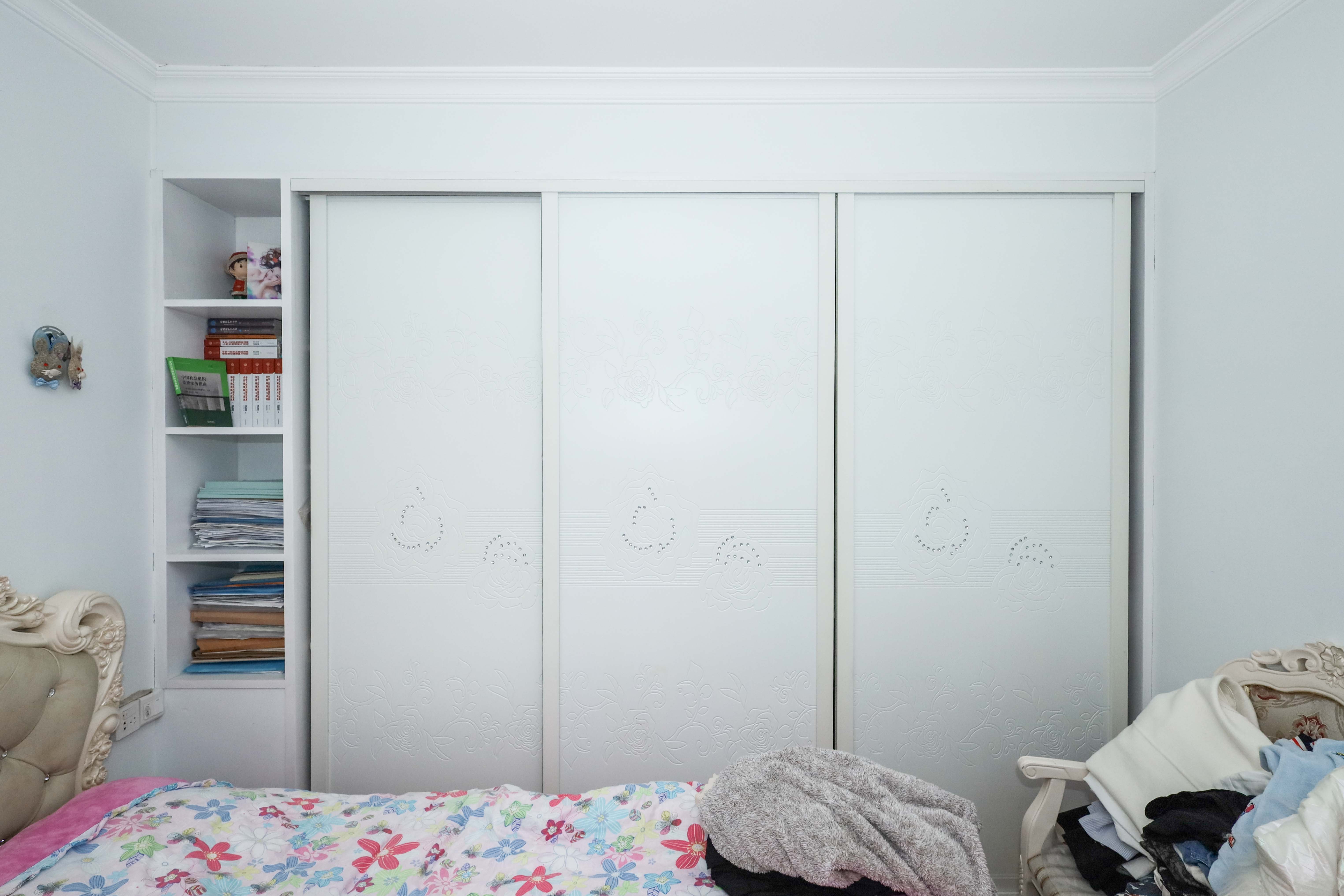 旭辉御府  3室2厅1卫    136.0万卧室