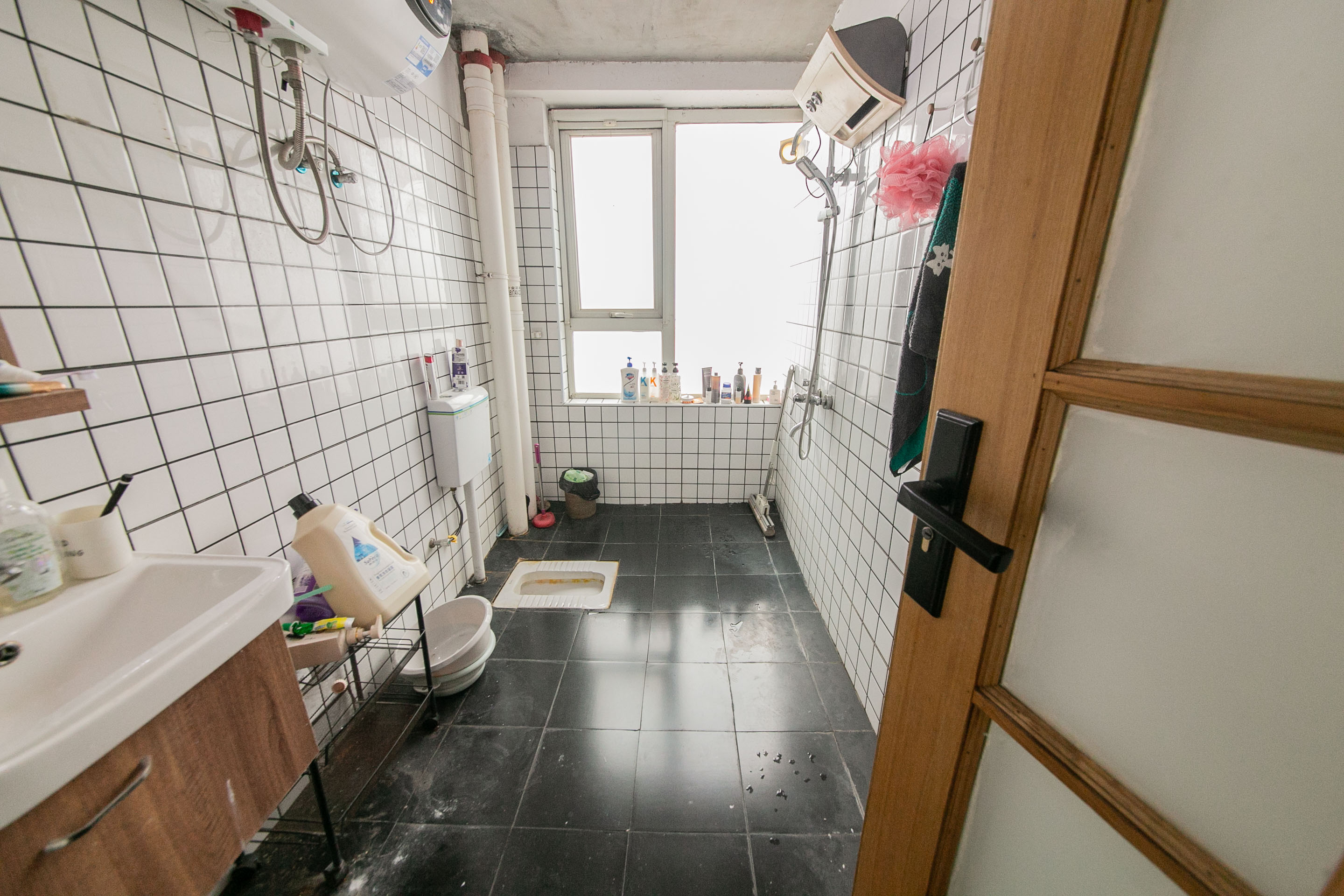 北辰三角洲D2区  3室2厅2卫   220.00万卫生间