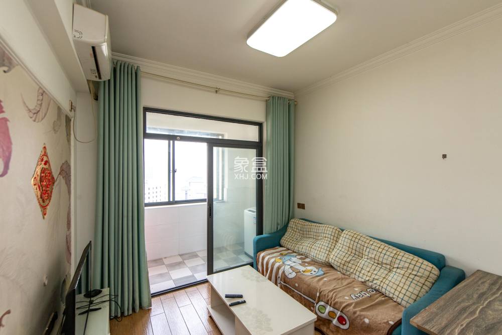 半山公馆(半山国际中心)  1室1厅1卫    63.0万