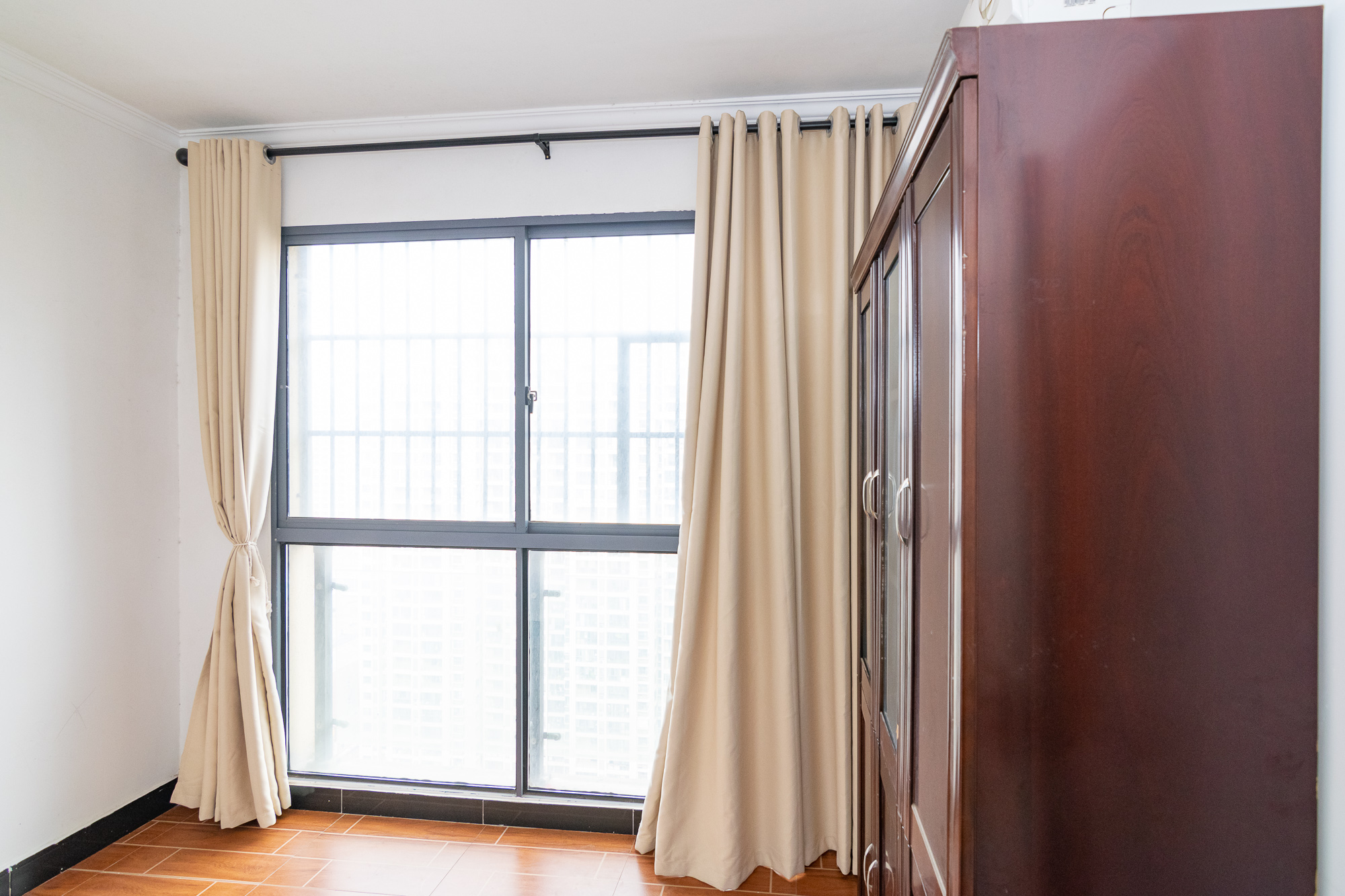 明发国际城 4室2厅2卫 106.0万 明发国际城 4室2厅2卫 106.0万卧室