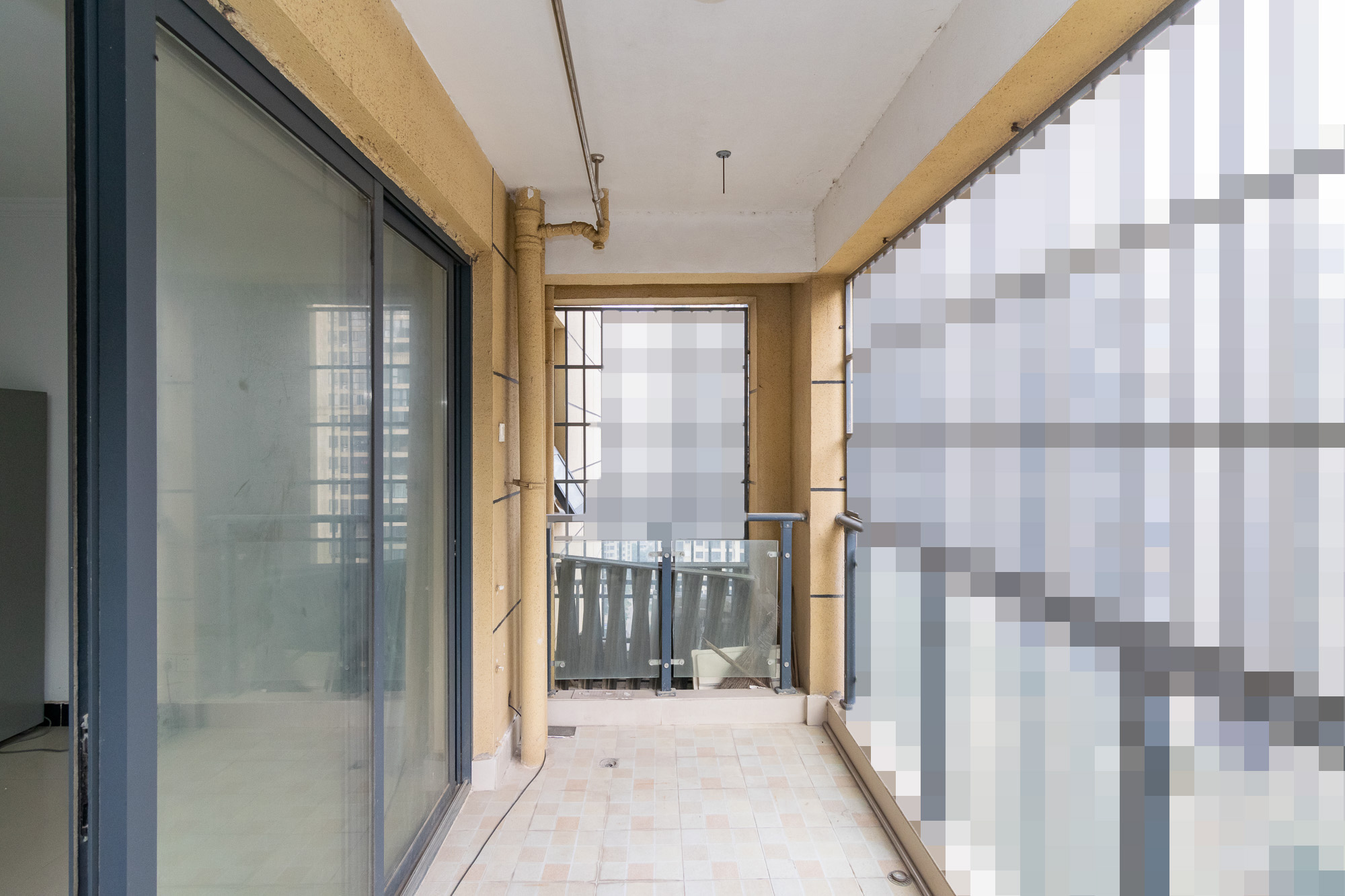 明发国际城 4室2厅2卫 106.0万 明发国际城 4室2厅2卫 106.0万阳台