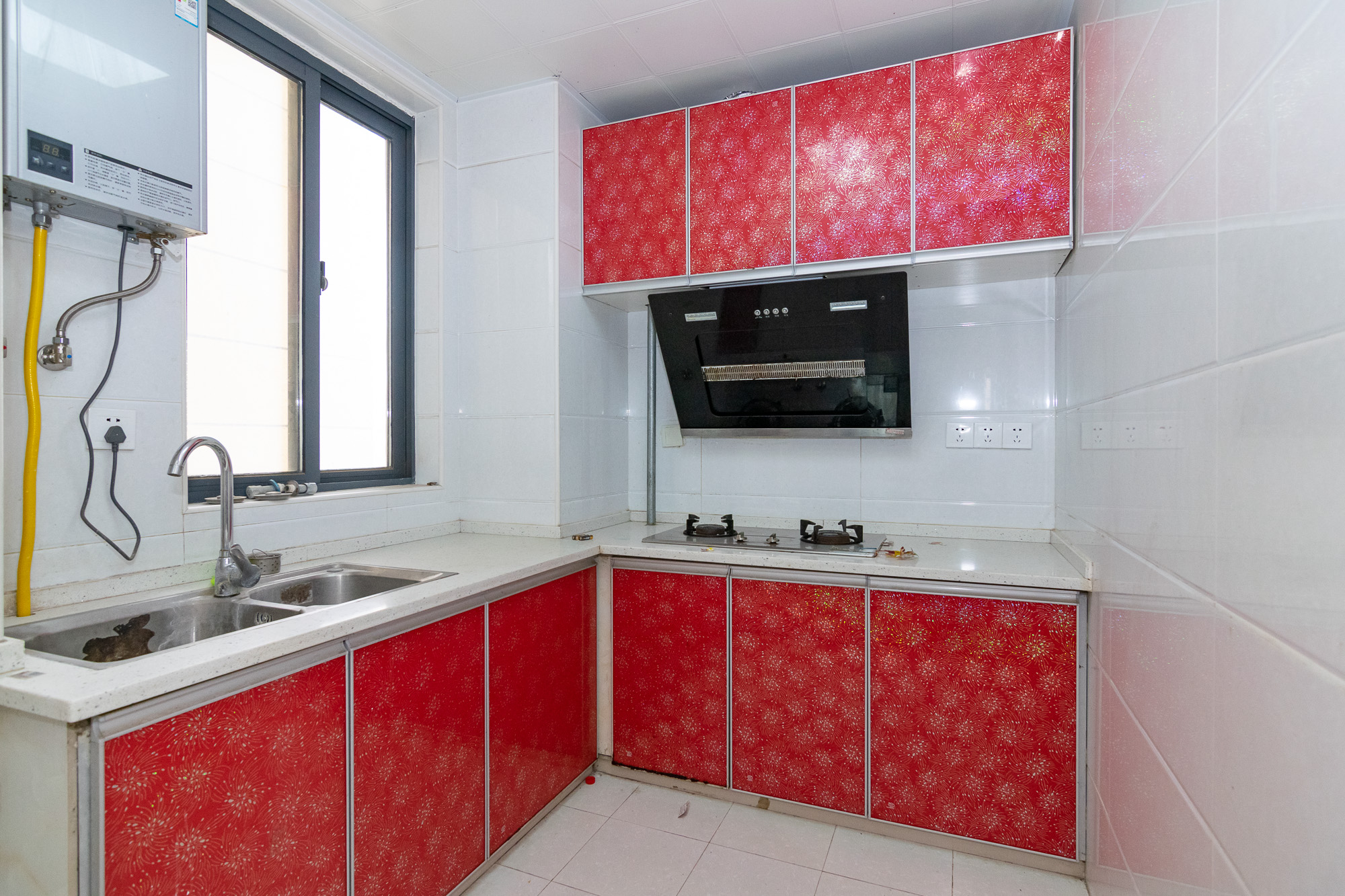 明发国际城 4室2厅2卫 106.0万 明发国际城 4室2厅2卫 106.0万厨房