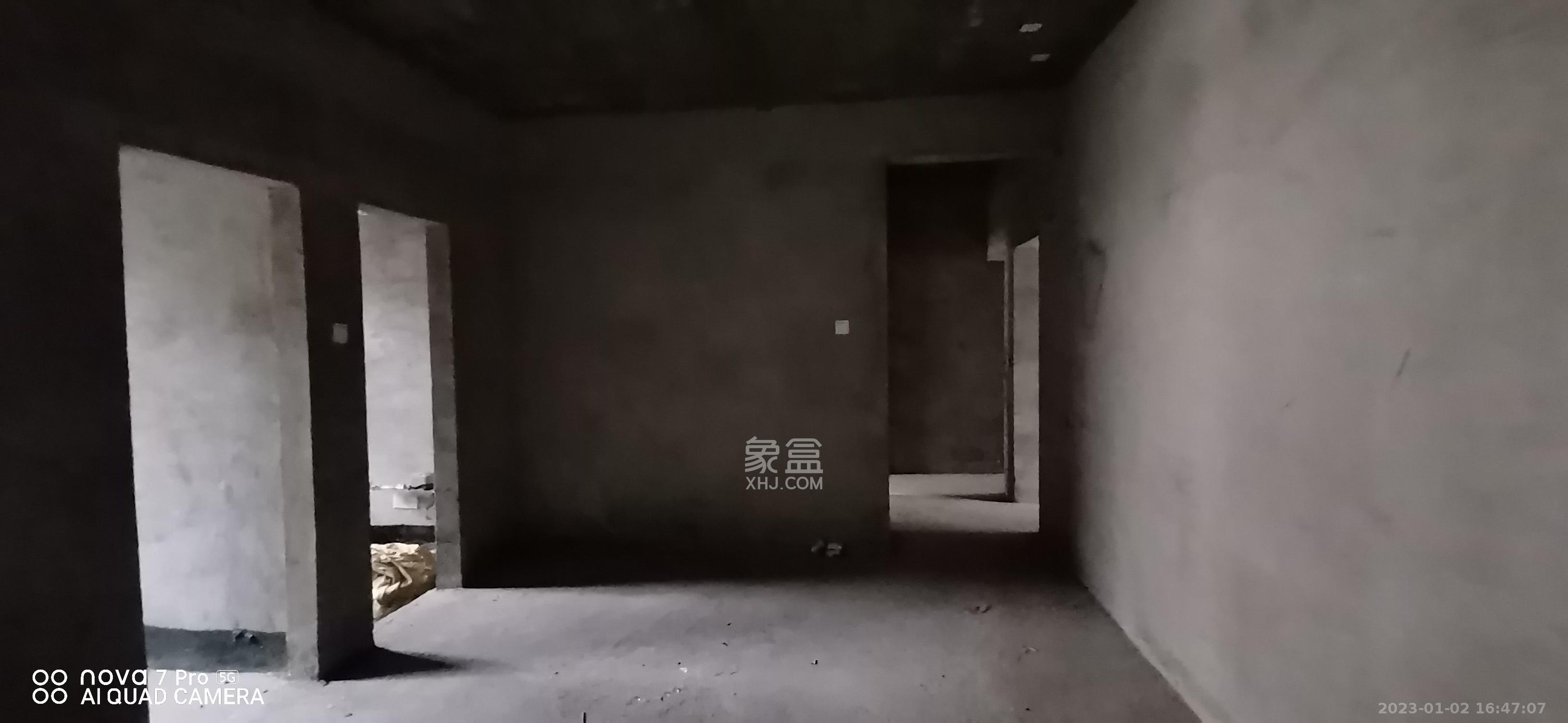 上河国际C区  3室2厅1卫   2200.00元/月室内图1