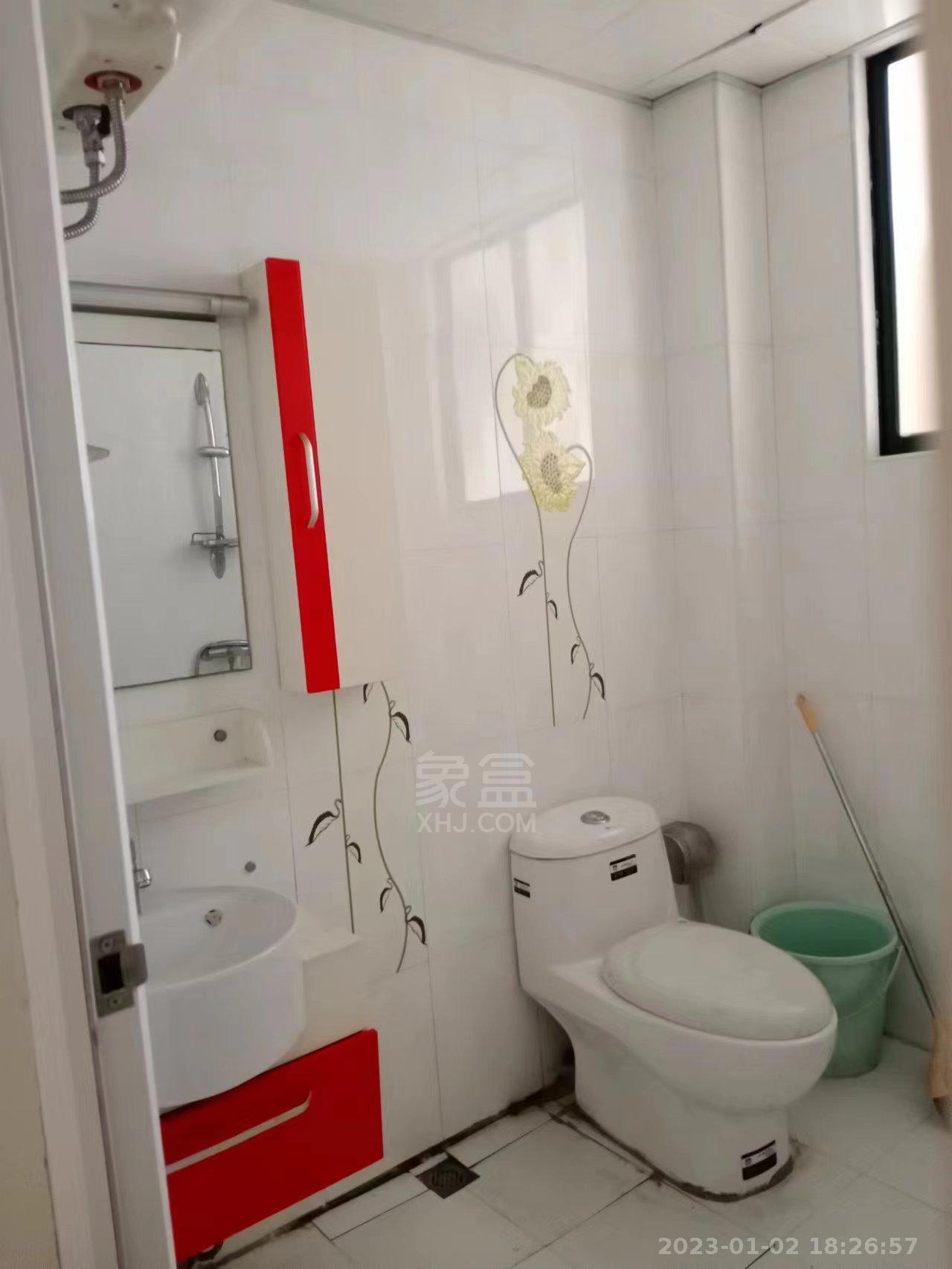 顺鑫佳园  3室2厅2卫   1400.00元/月室内图