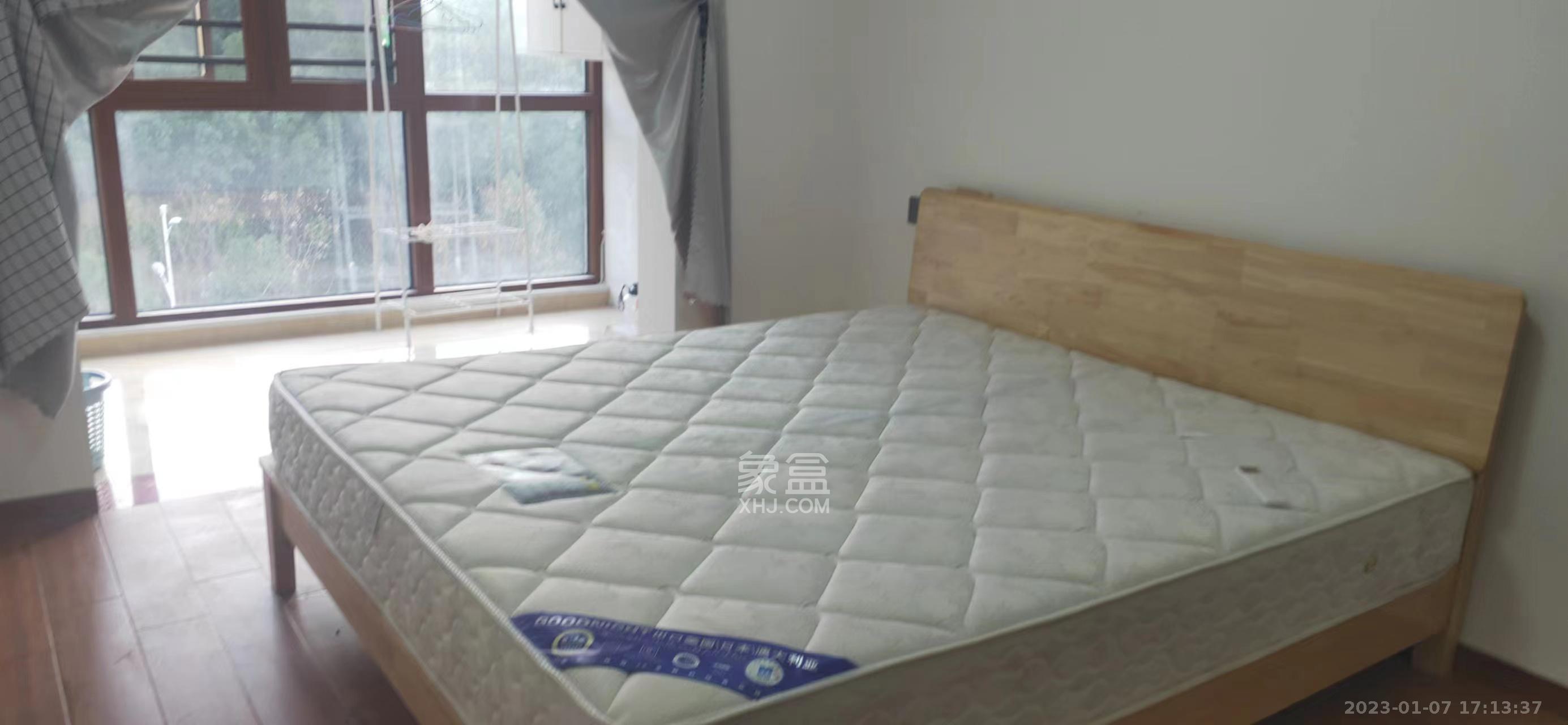 林科大教师安置房  3室2厅1卫   3000.00元/月室内图