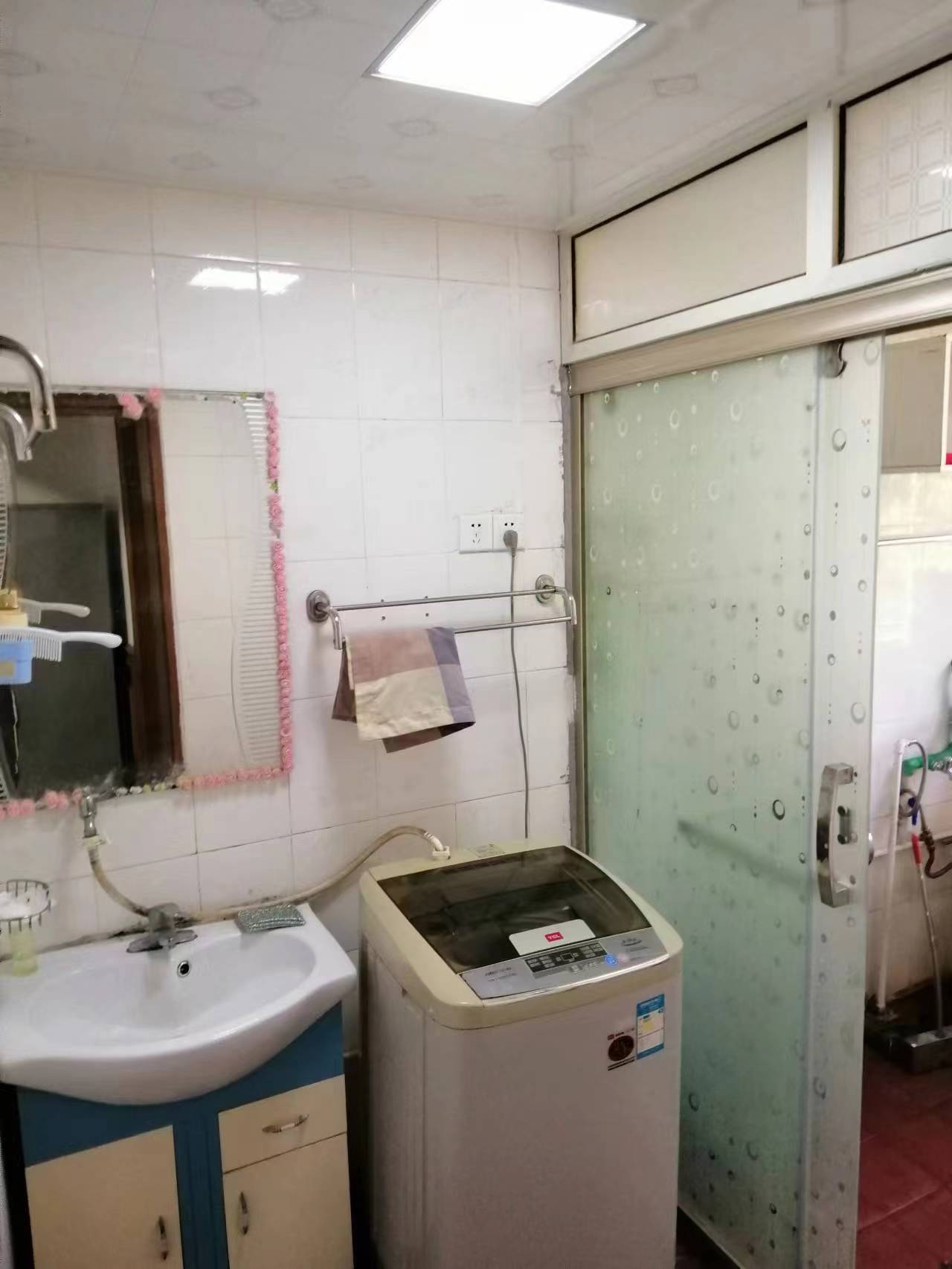 大湖塘一村  3室2厅1卫   47.00万室内图