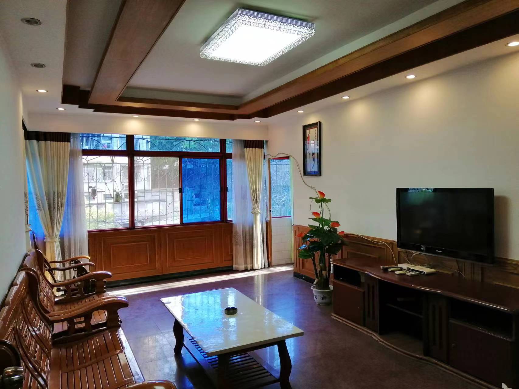 大湖塘一村  3室2厅1卫   47.00万室内图