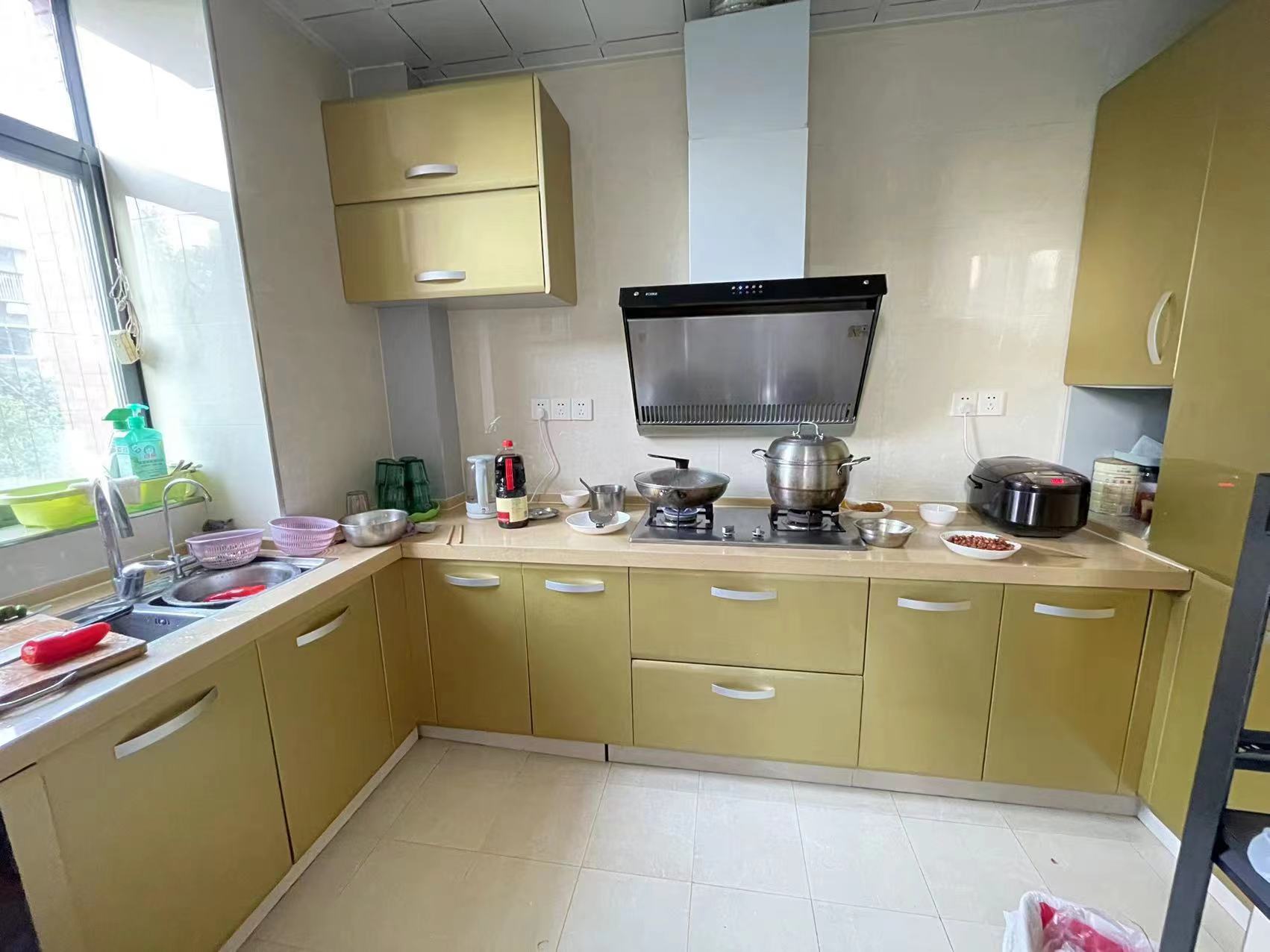 纳帕溪谷 3室2厅2卫 71.80万 纳帕溪谷 3室2厅2卫 71.80万客厅