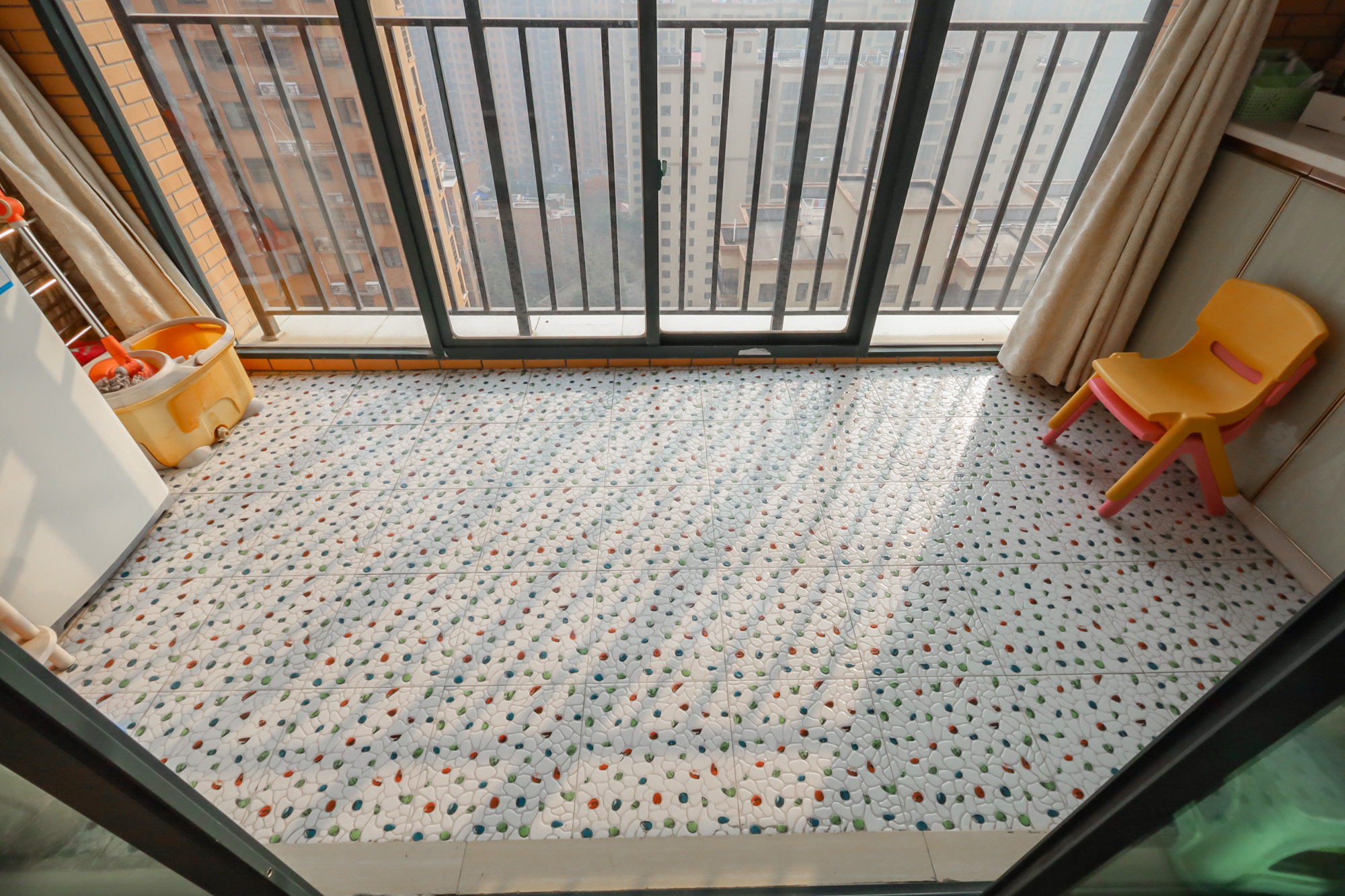 诚兴园 3室2厅2卫 102.0万 诚兴园 3室2厅2卫 102.0万阳台