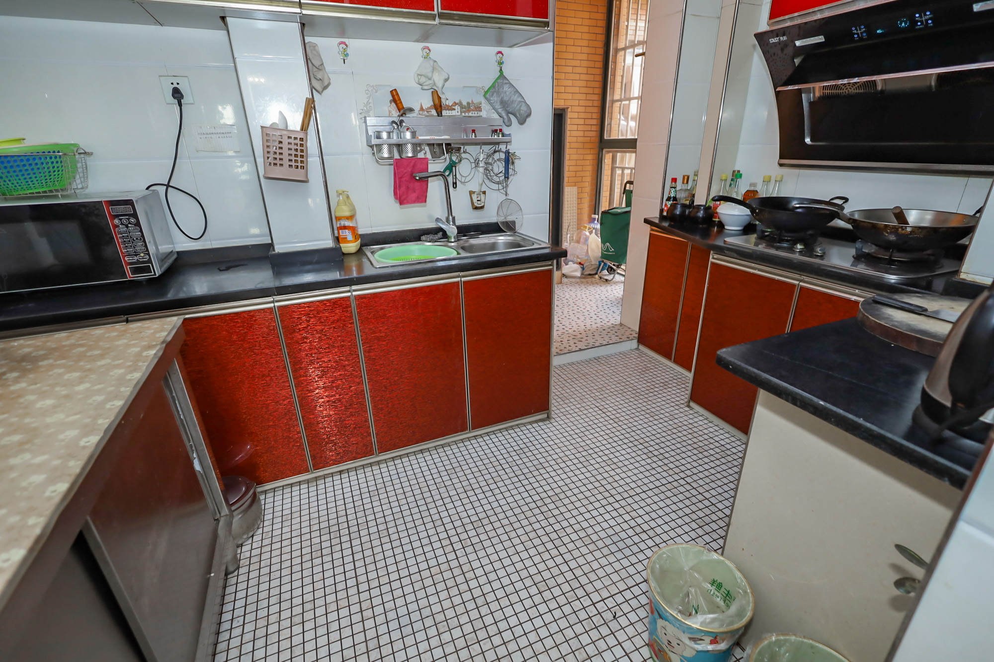 诚兴园 3室2厅2卫 102.0万 诚兴园 3室2厅2卫 102.0万厨房