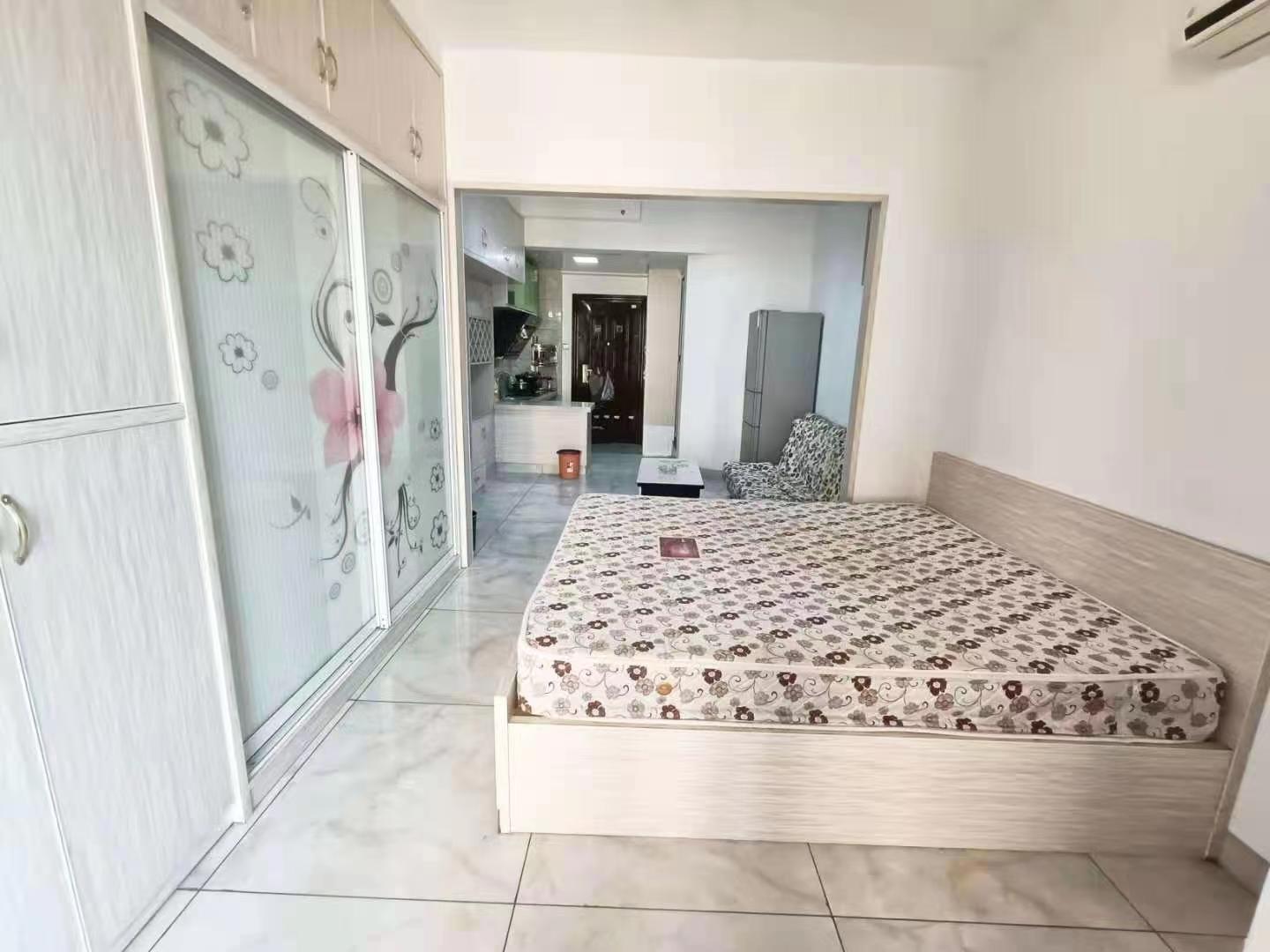 凯旋名门人民中路1006号 1室1厅1卫 26.0万 凯旋名门人民中路1006号 1室1厅1卫 26.0万室内图