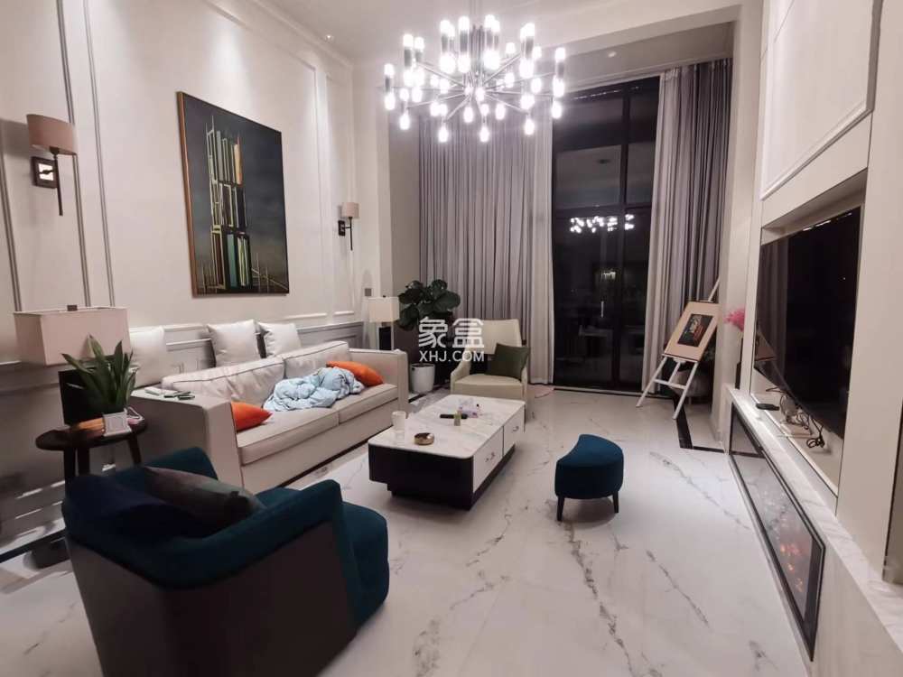 经世皇城  3室2厅2卫    133.0万