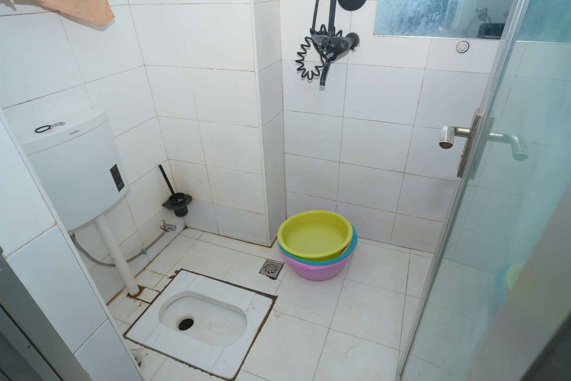 尚都花园城  1室1厅1卫    20.0万卫生间